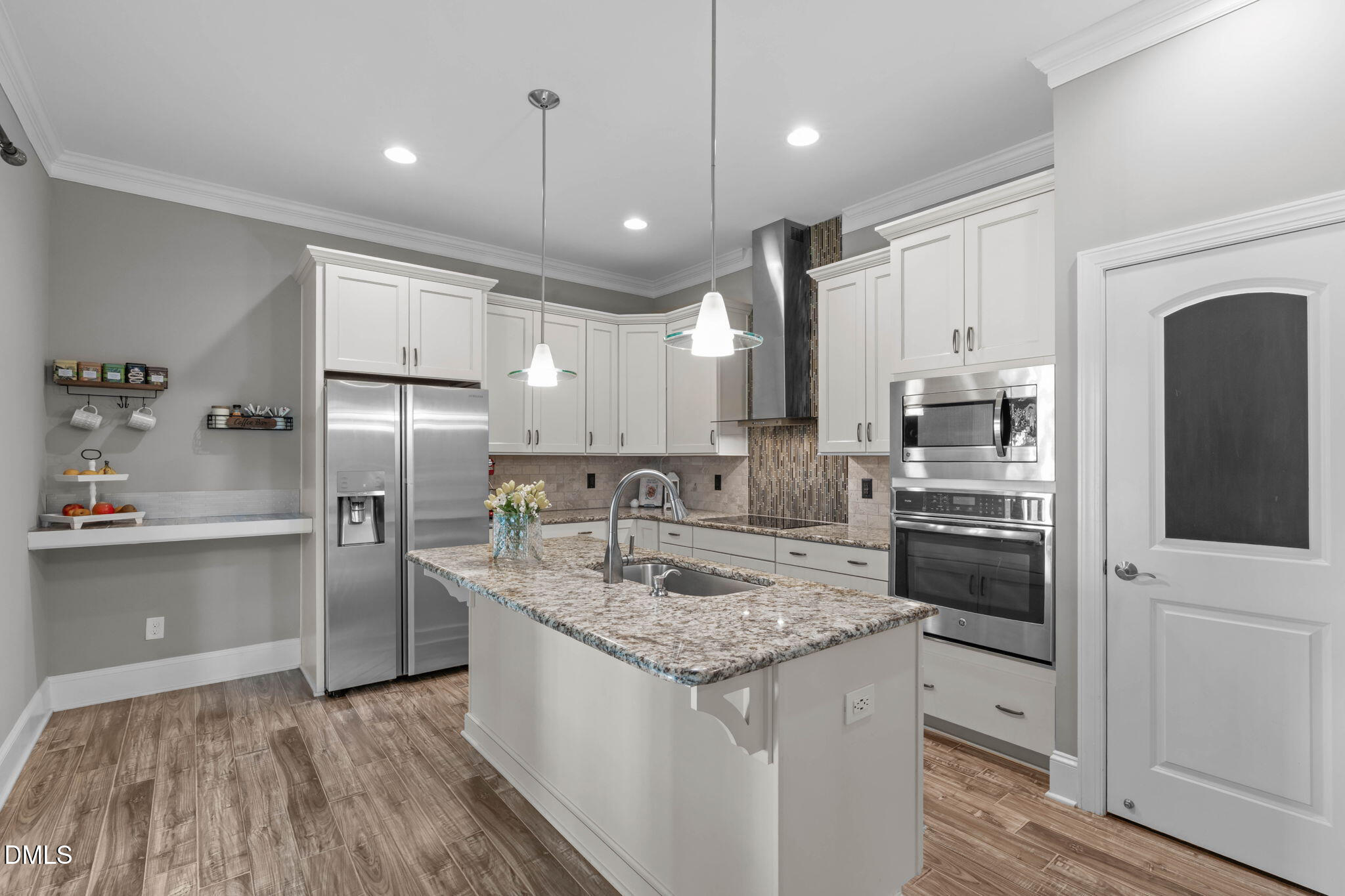 main property photo 59