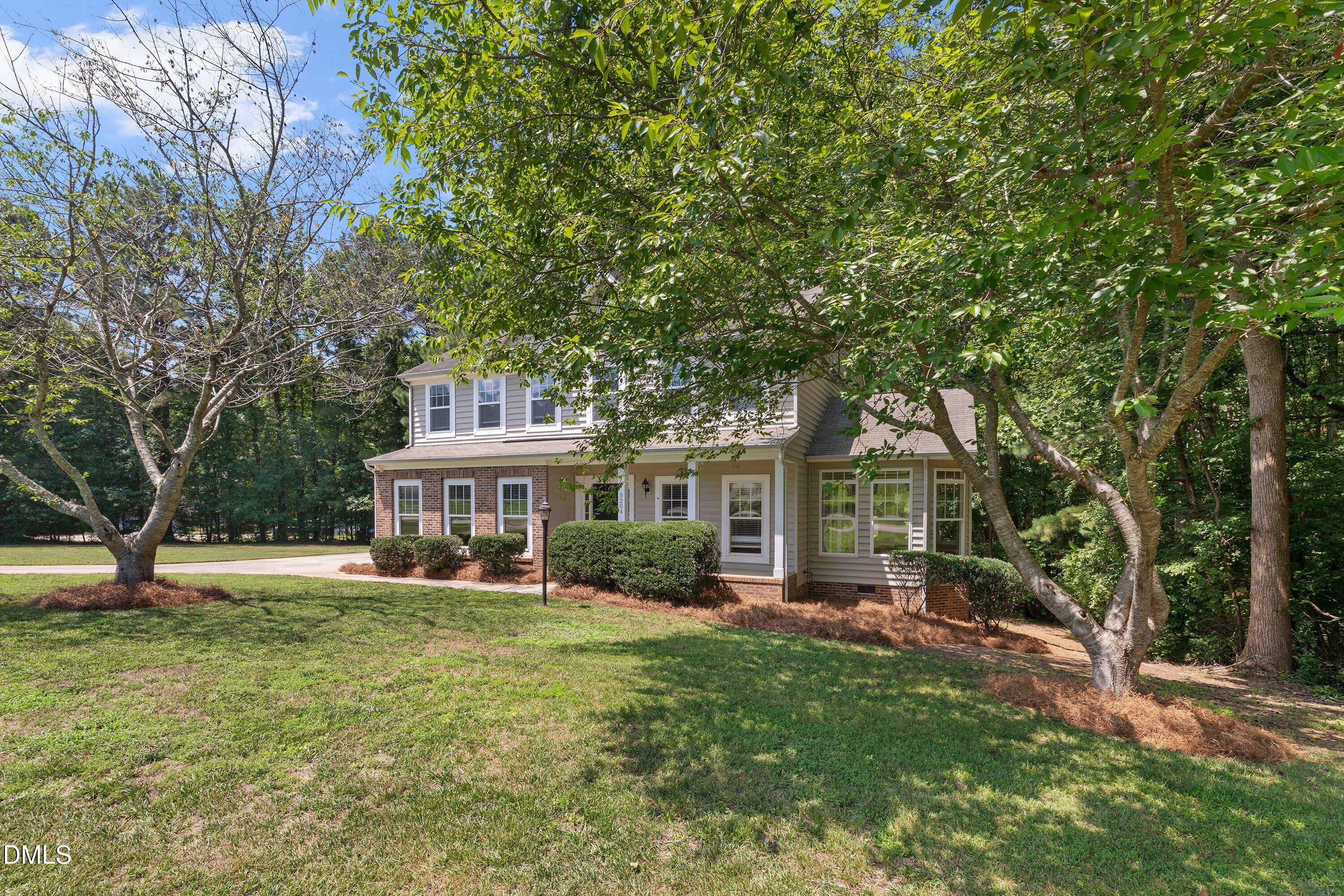 main property photo 3