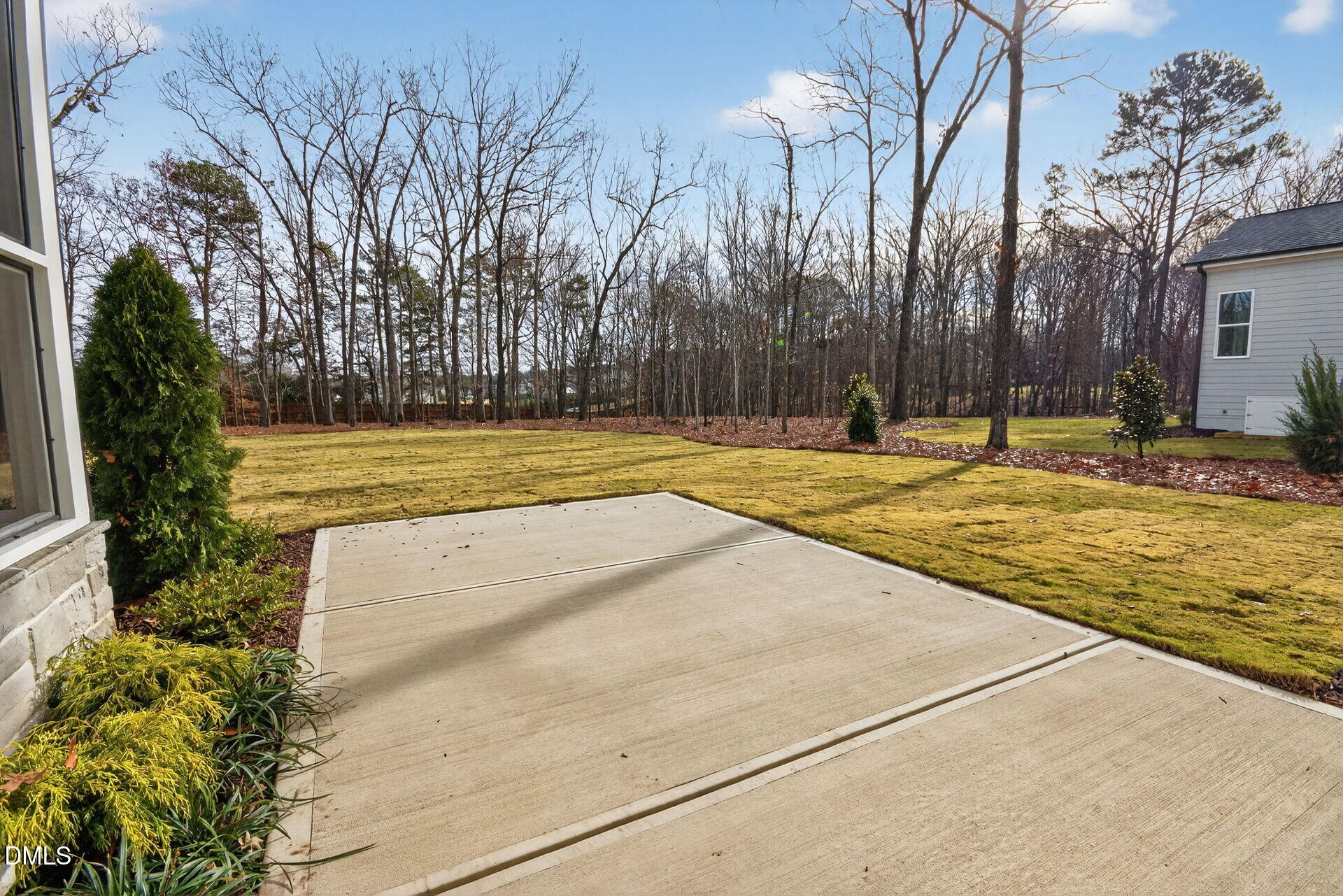 main property photo 35