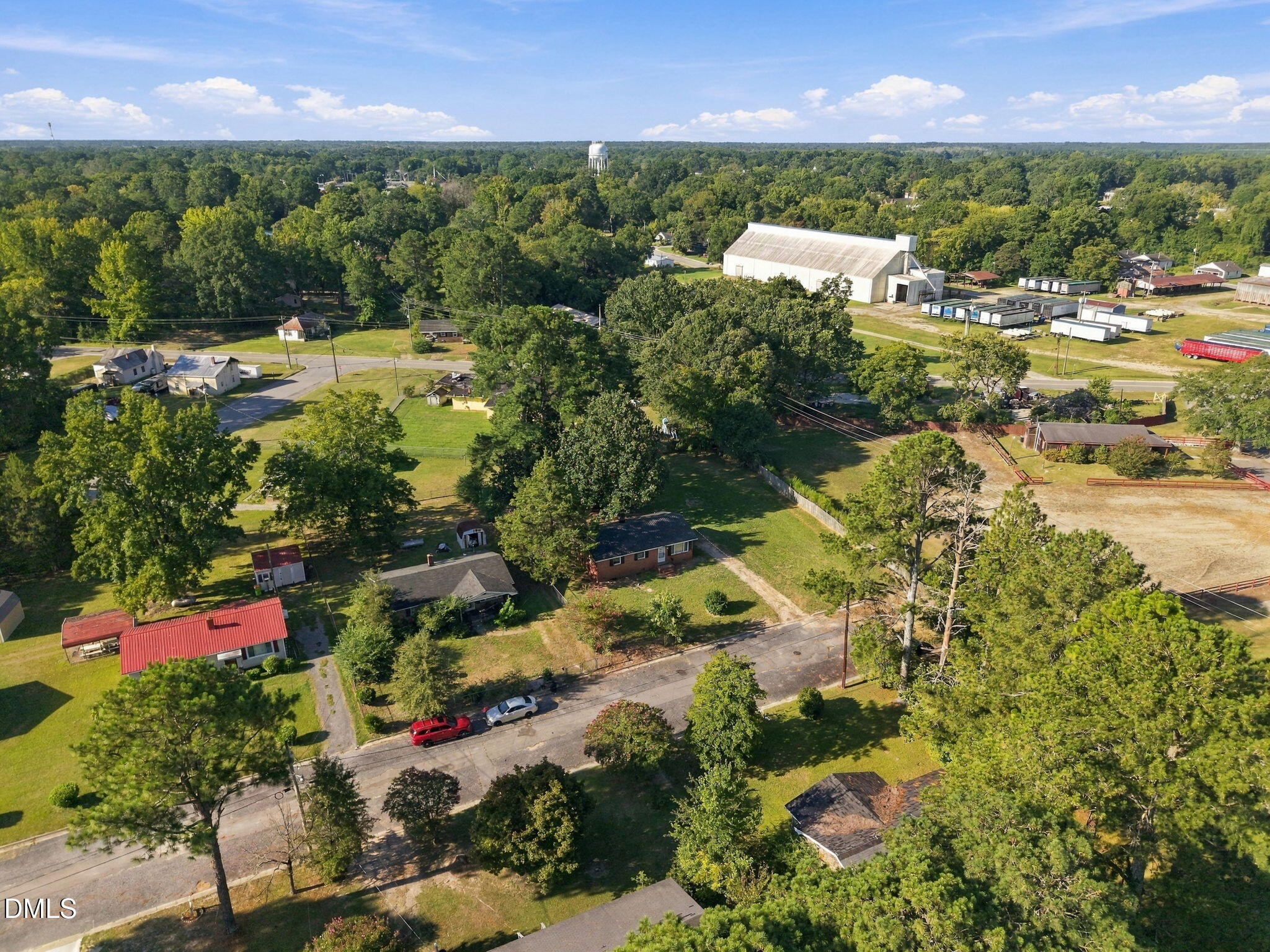 main property photo 5