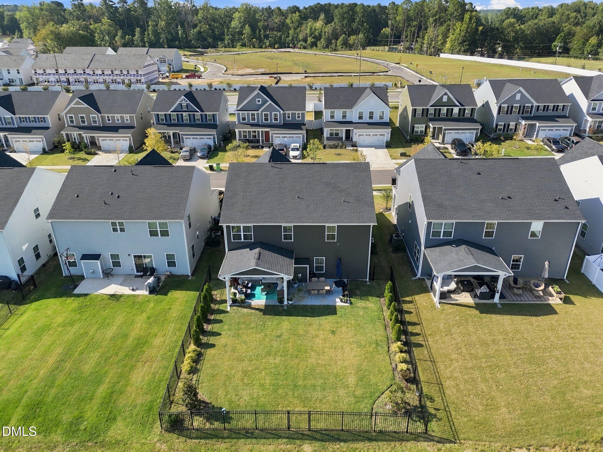 main property photo 35