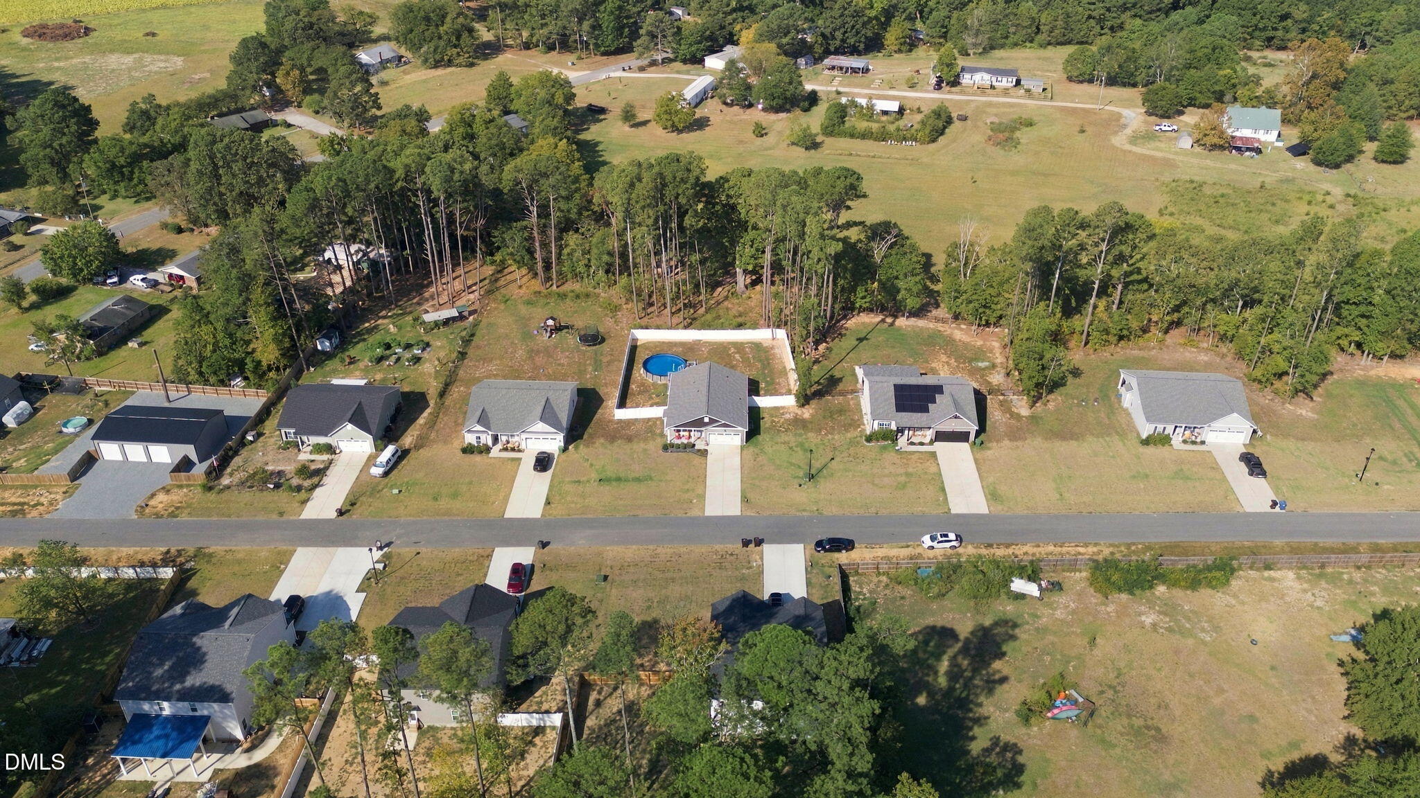 main property photo 19