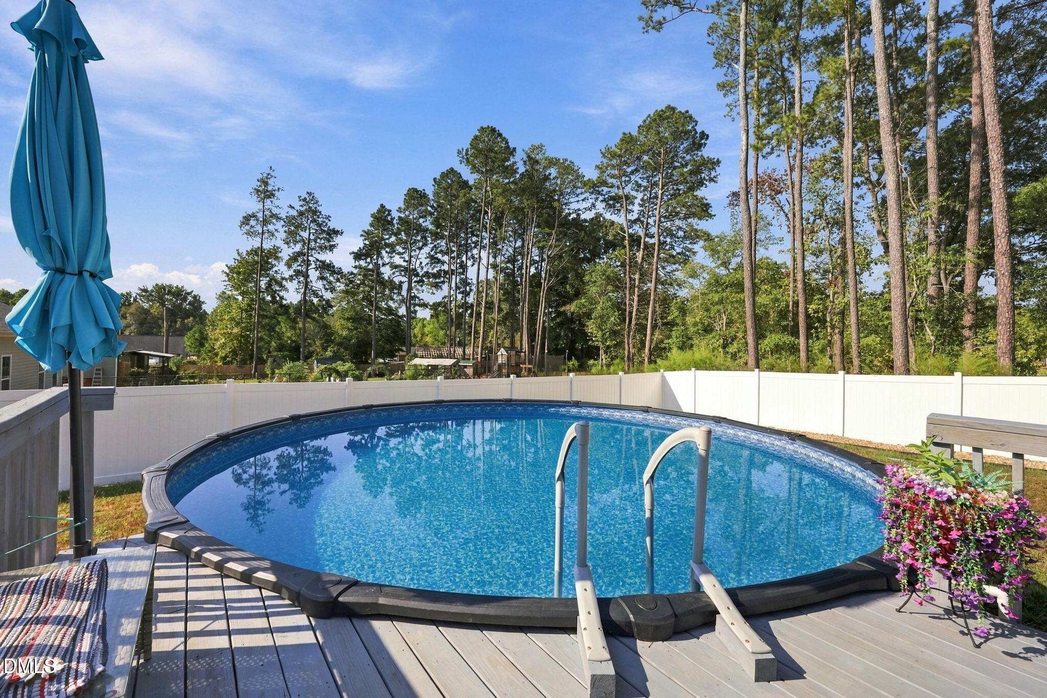 main property photo 42