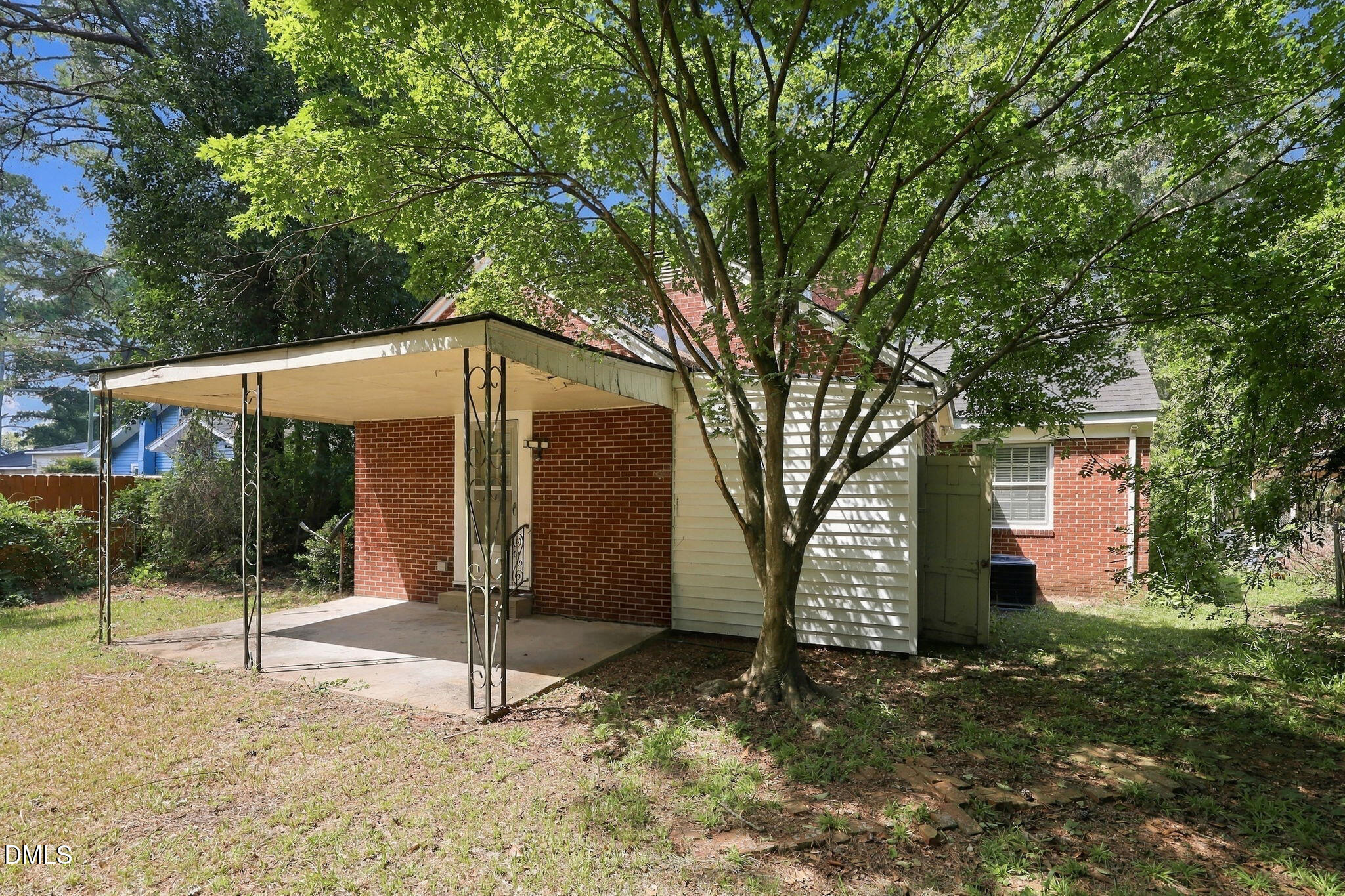main property photo 39