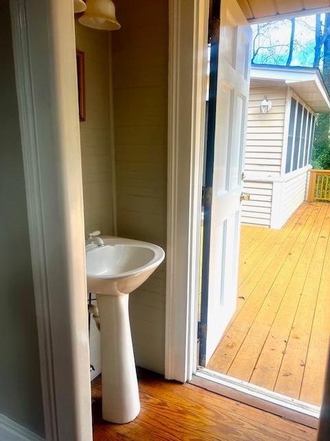 main property photo 23