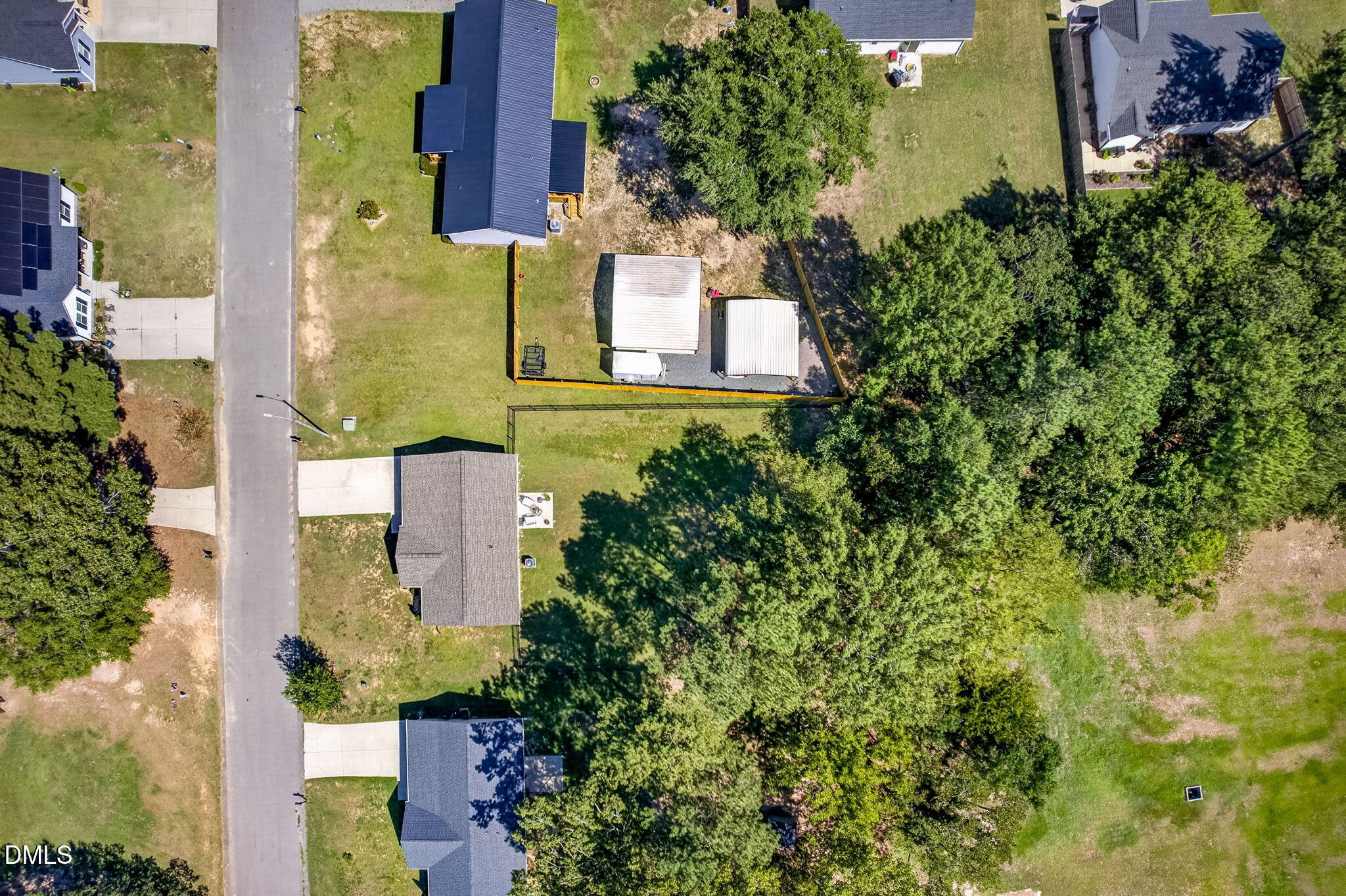 main property photo 23