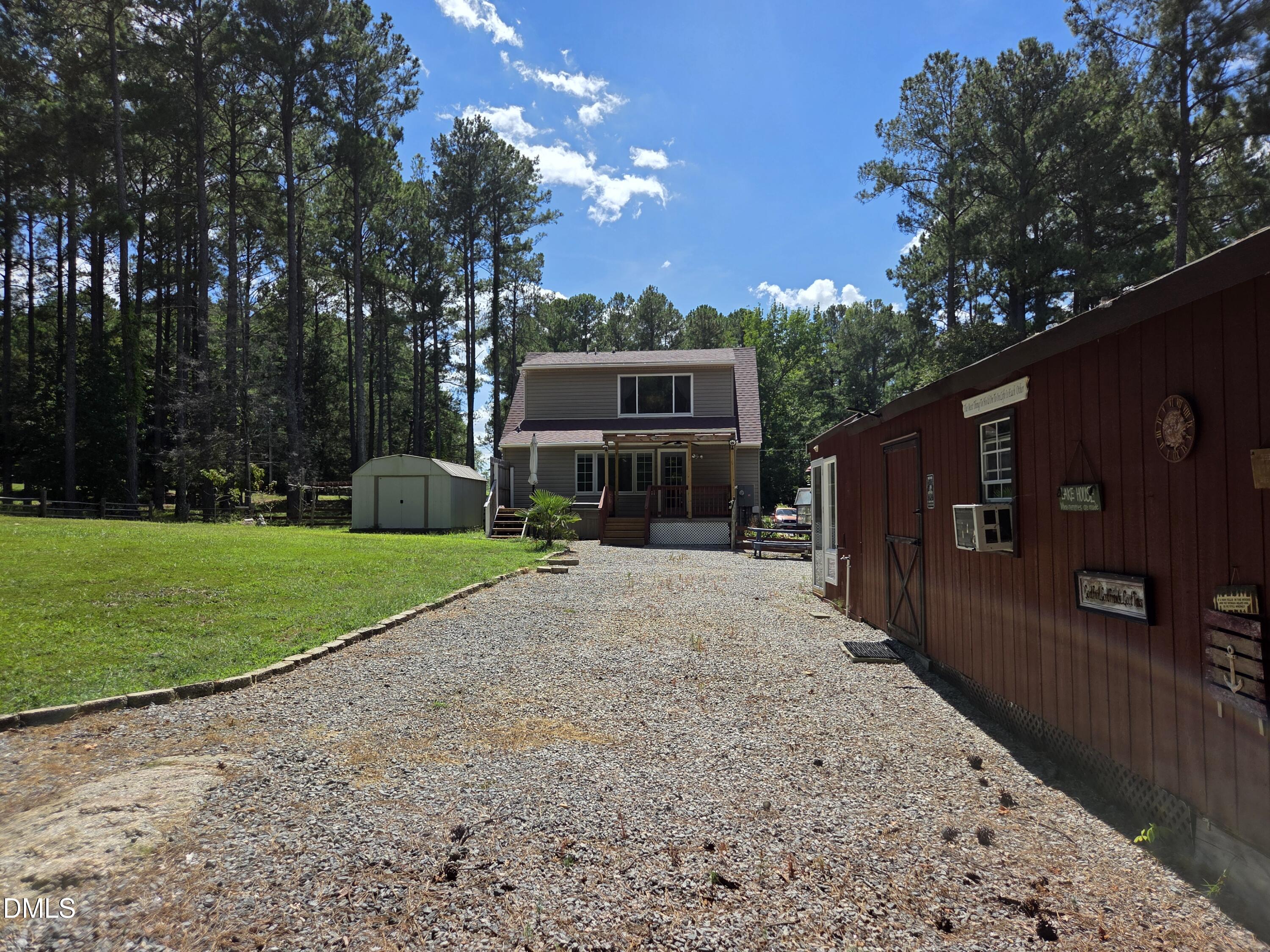main property photo 35