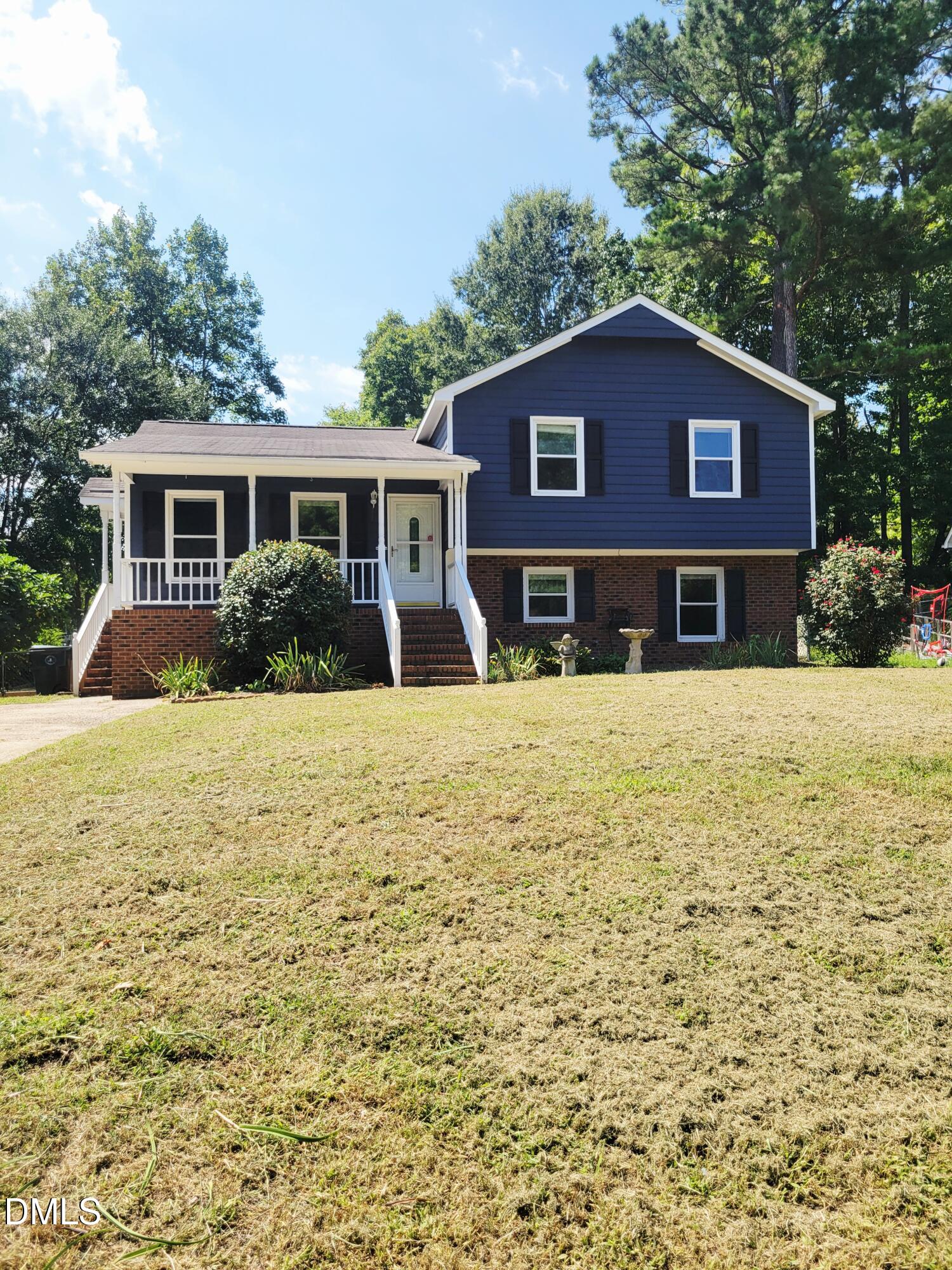 main property photo 59