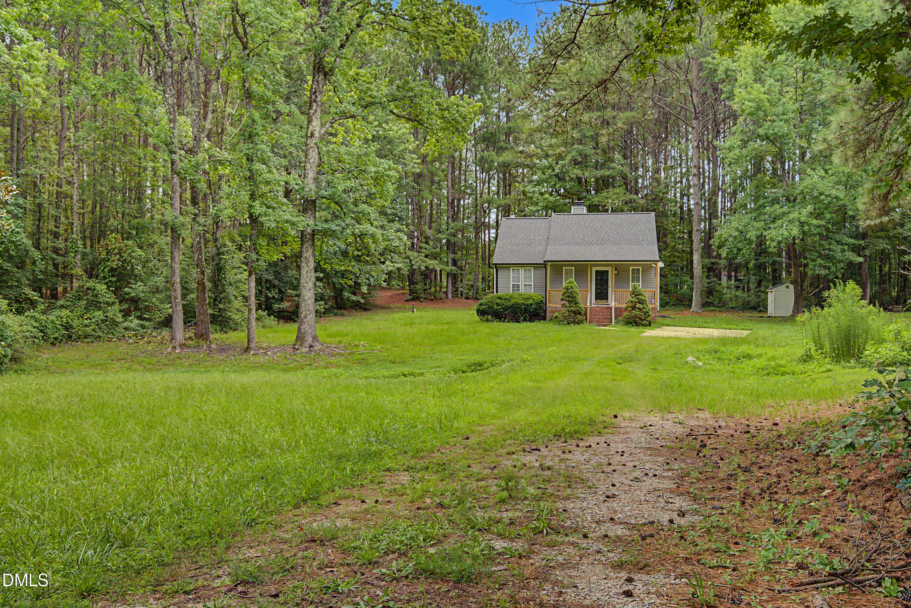 main property photo 5