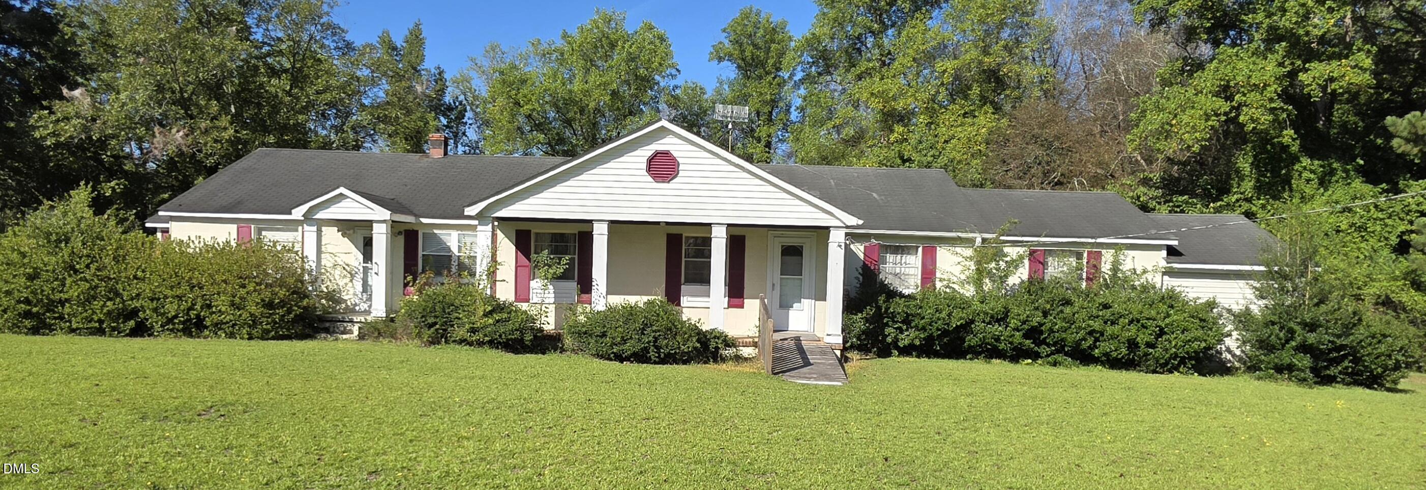 main property photo 0