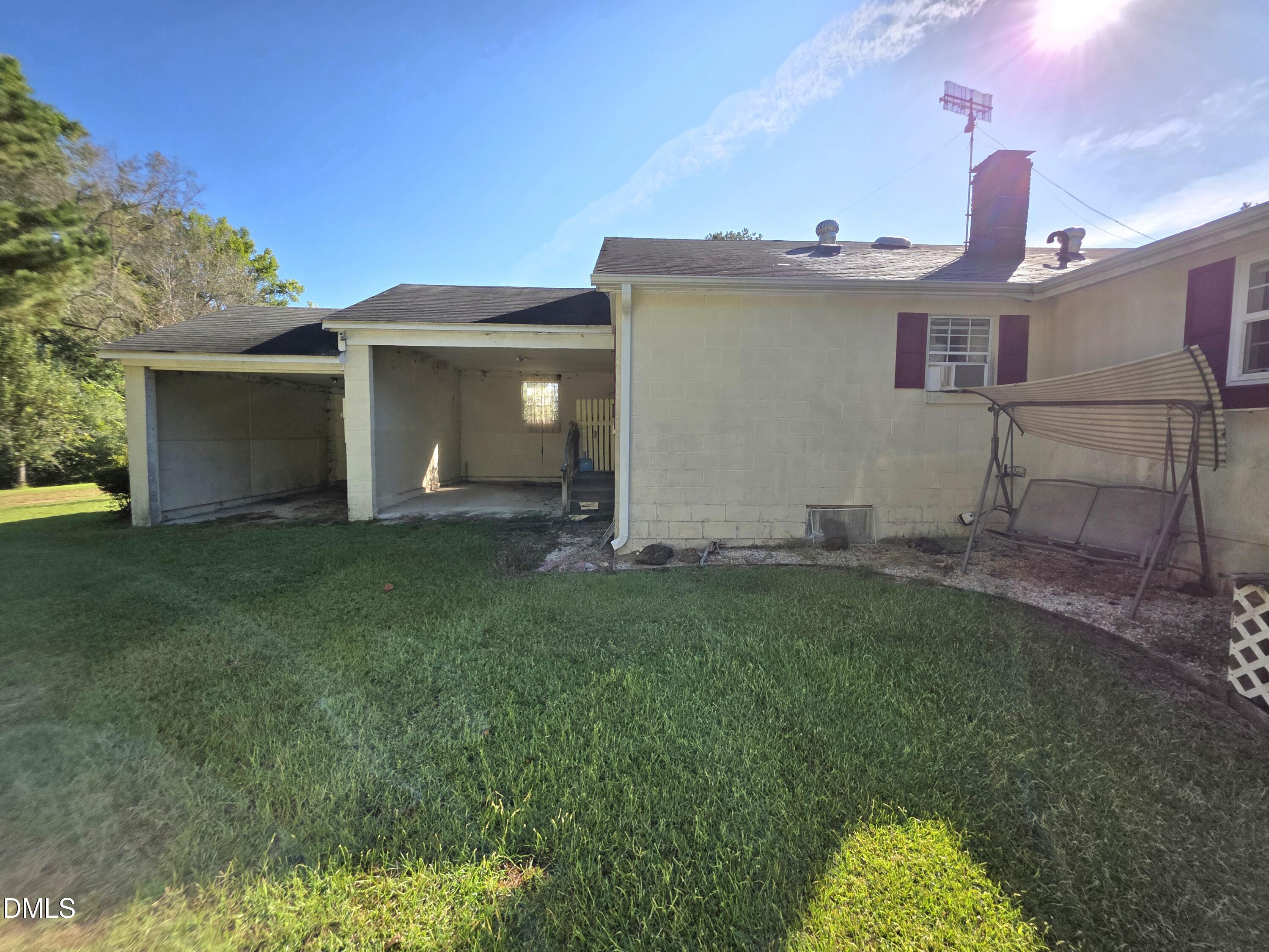 main property photo 34