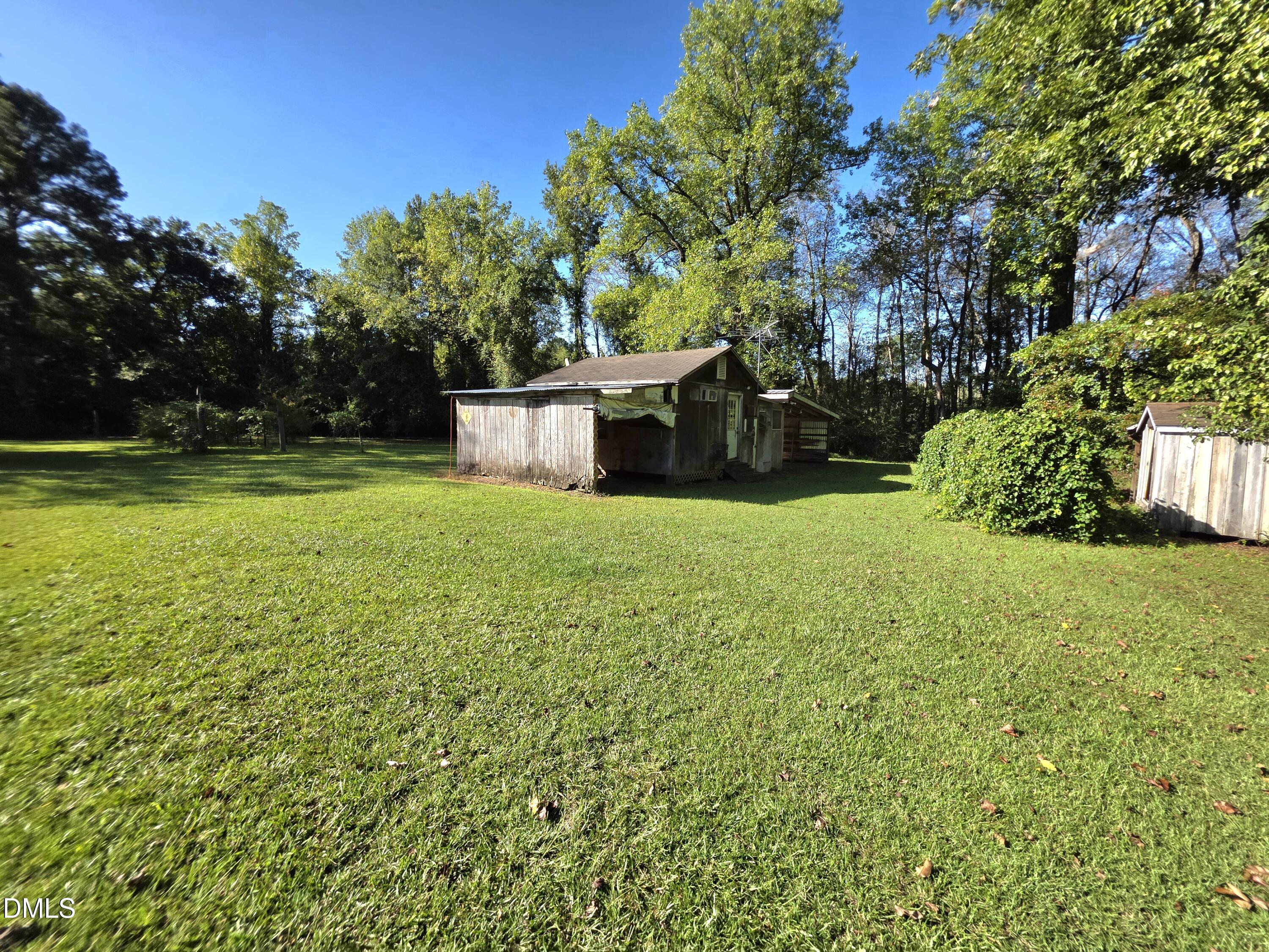 main property photo 38