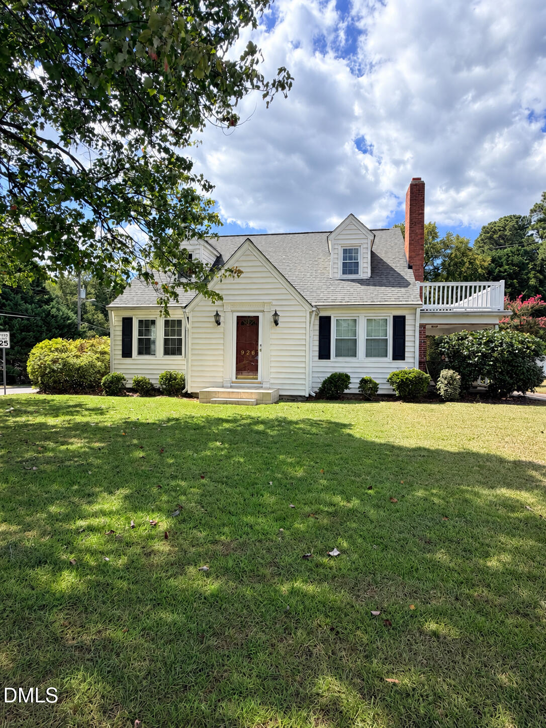 main property photo 0