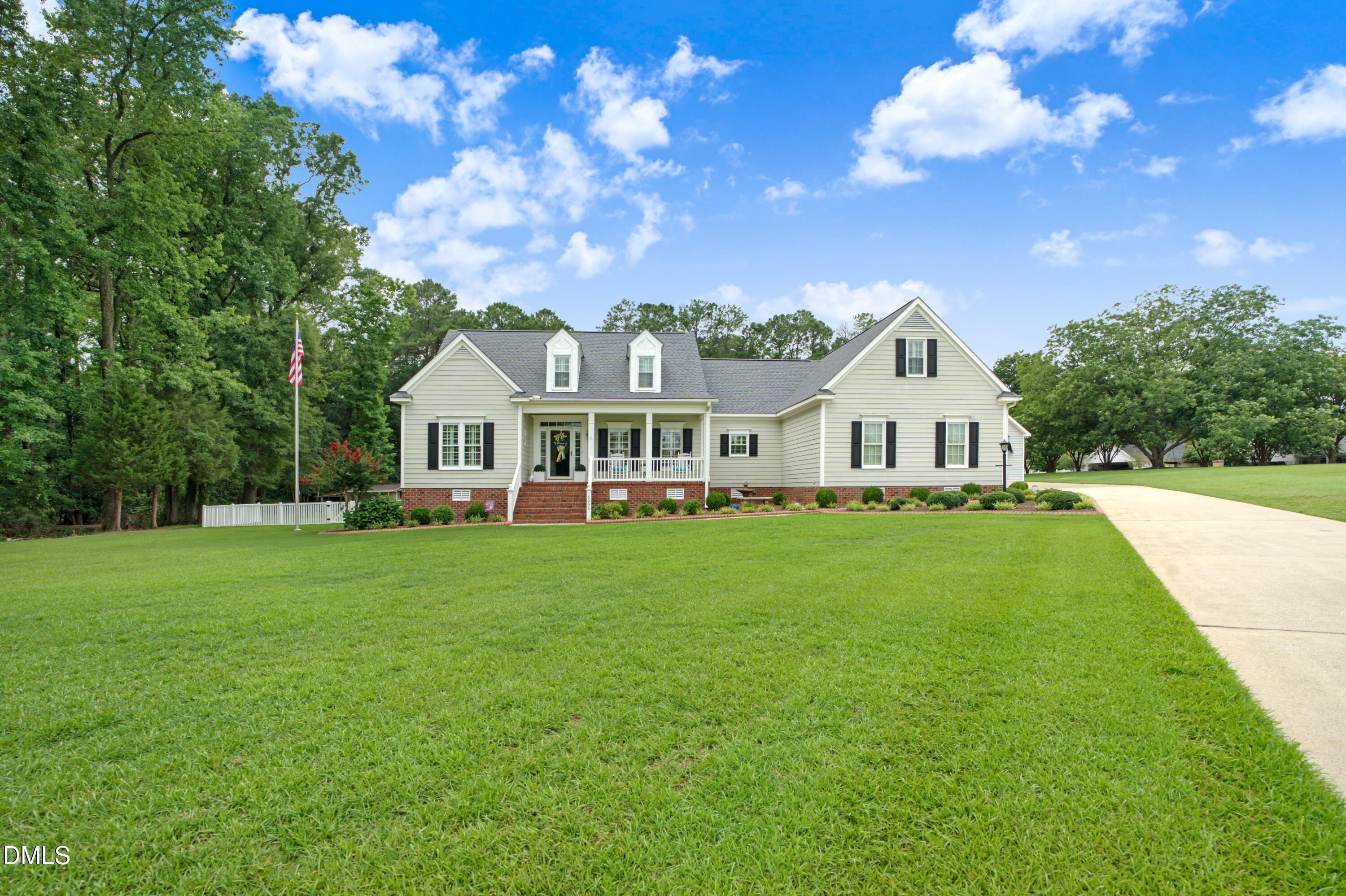 main property photo 1
