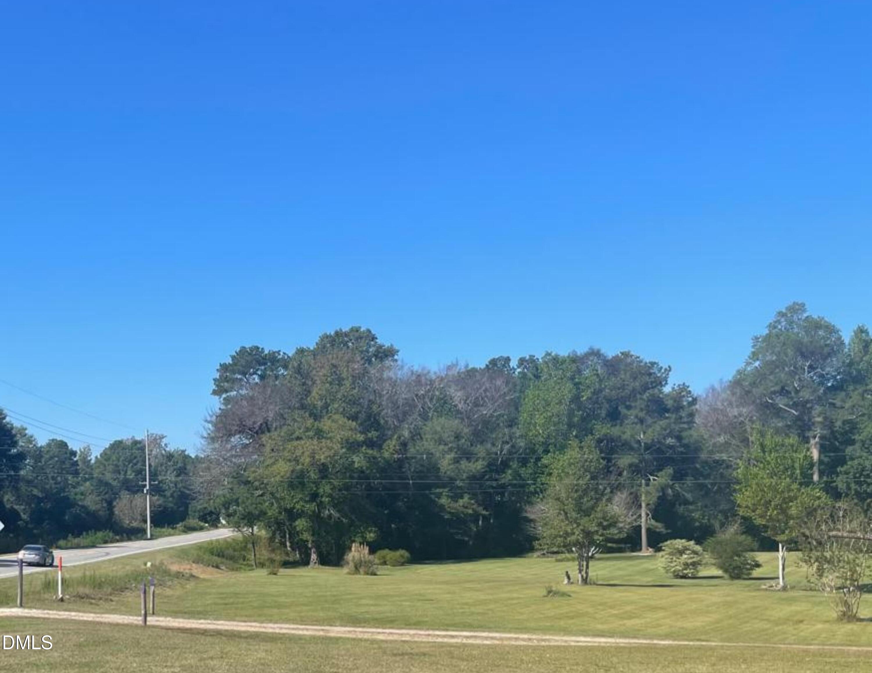 main property photo 4
