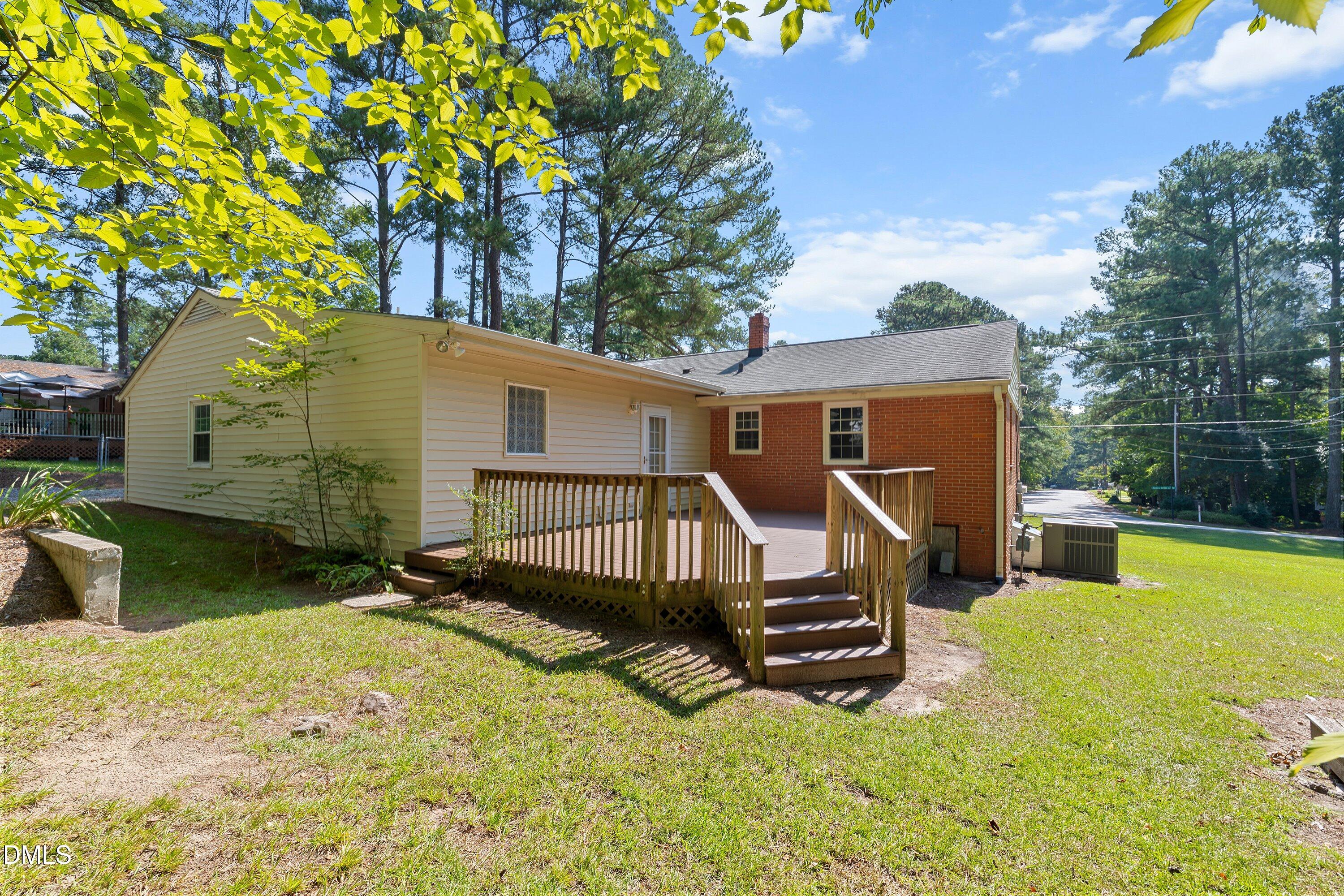 main property photo 47