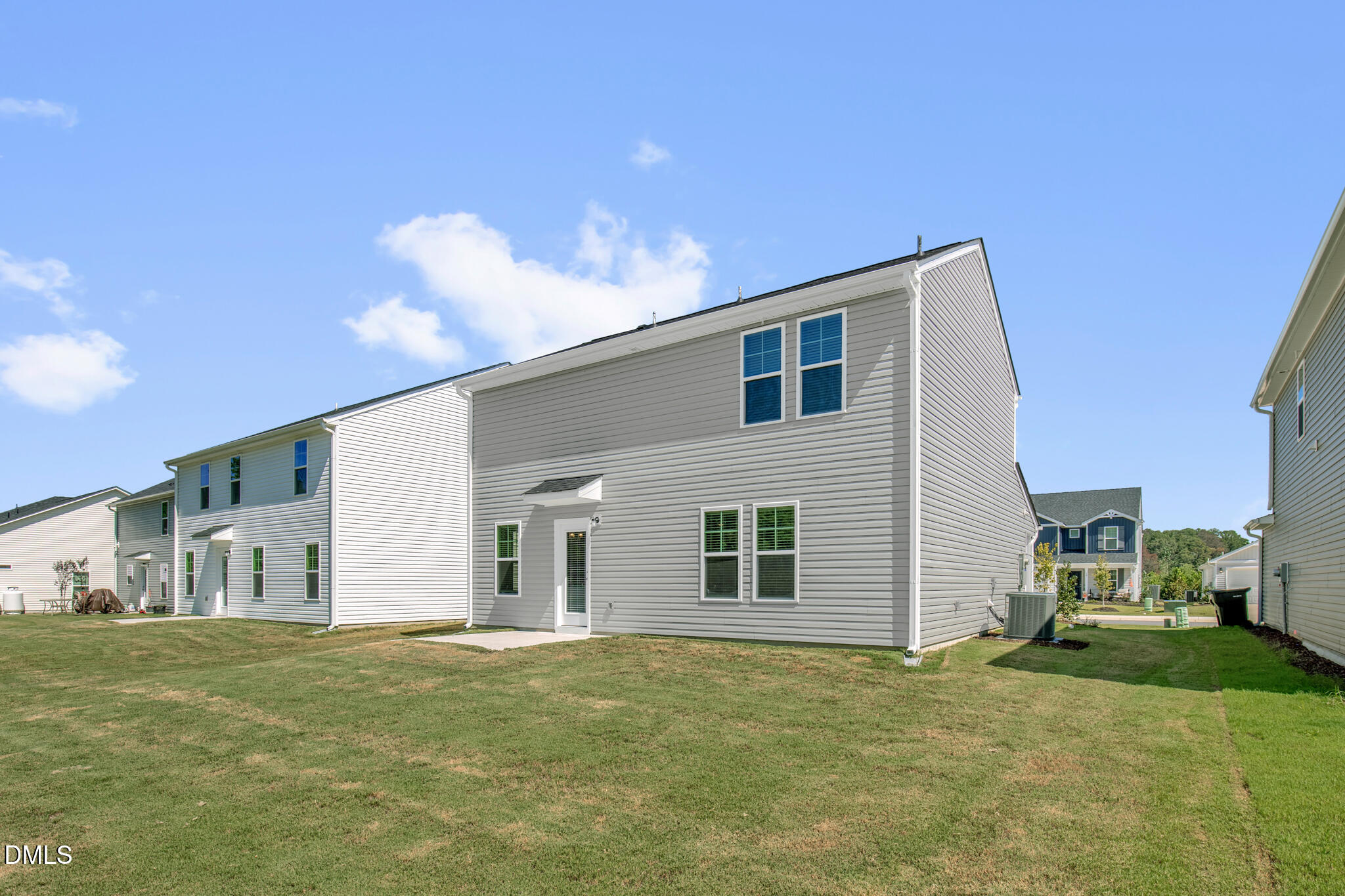 main property photo 33