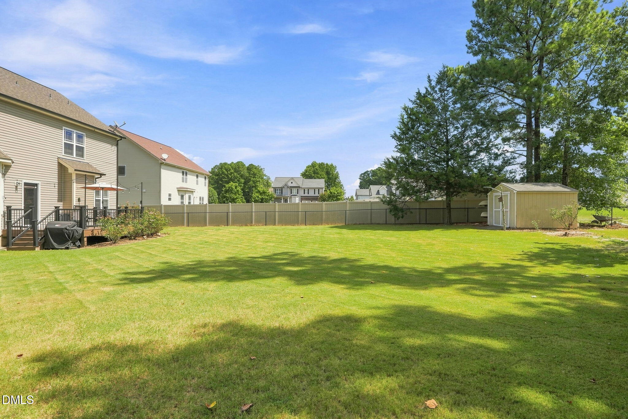 main property photo 78