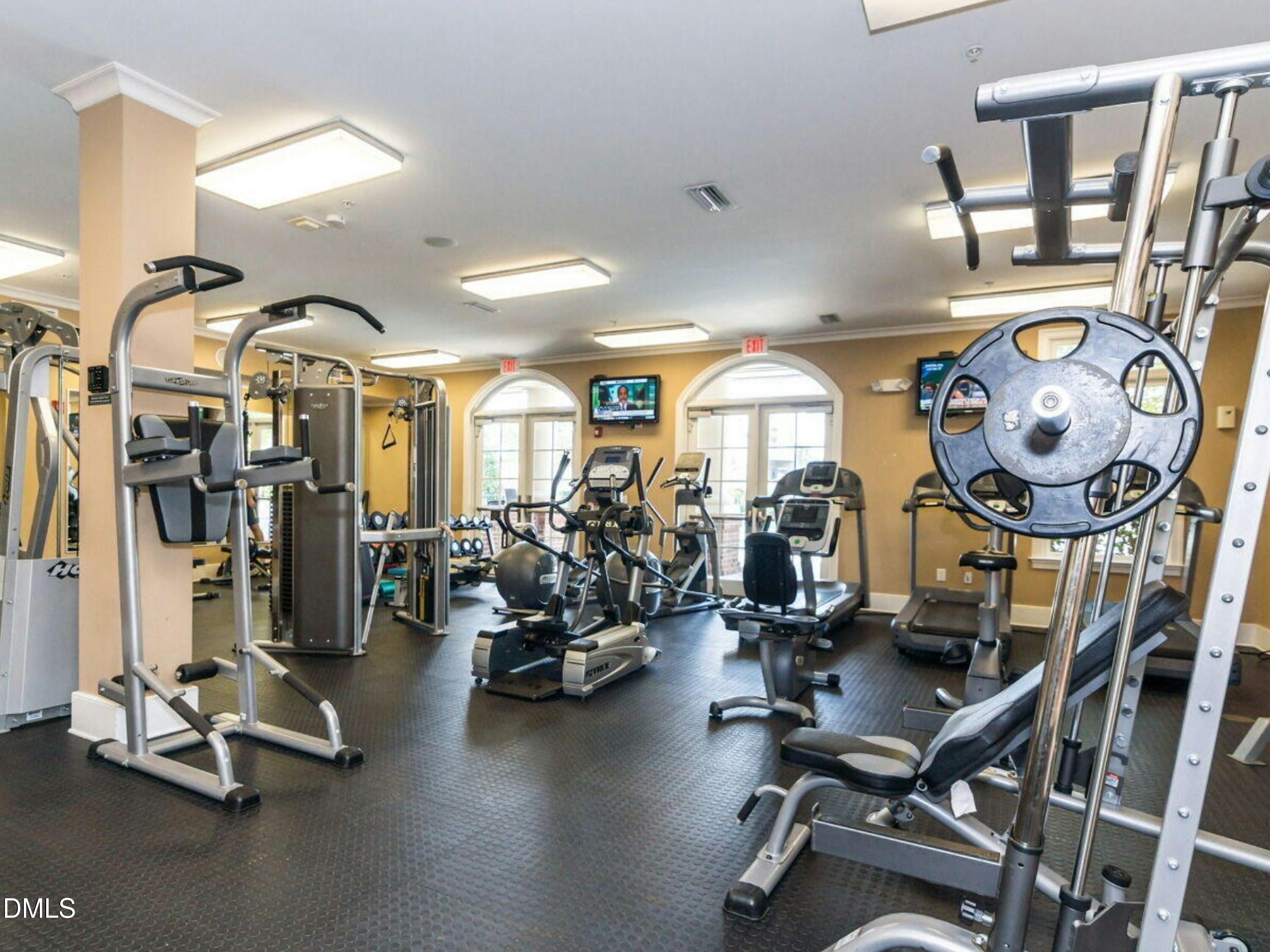 main property photo 50