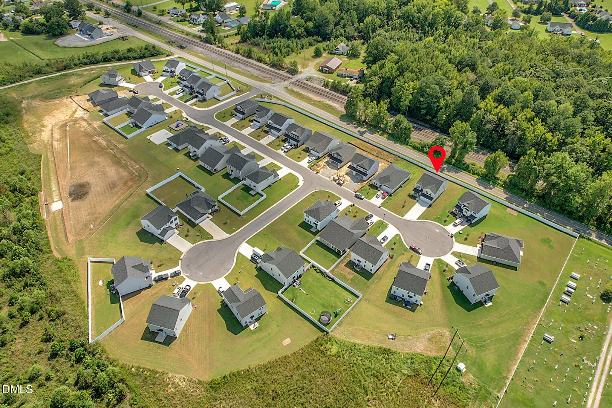 main property photo 2