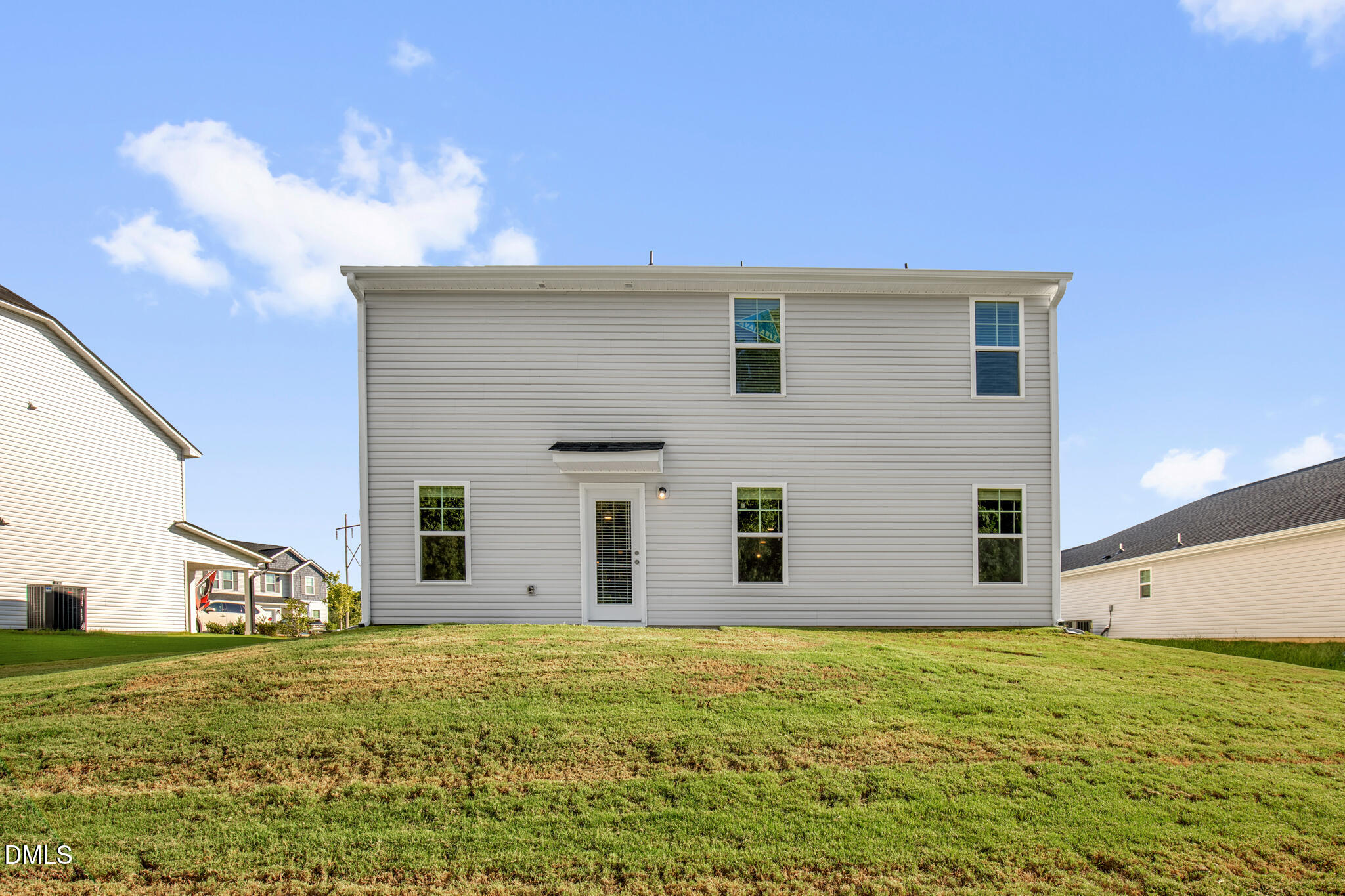 main property photo 41
