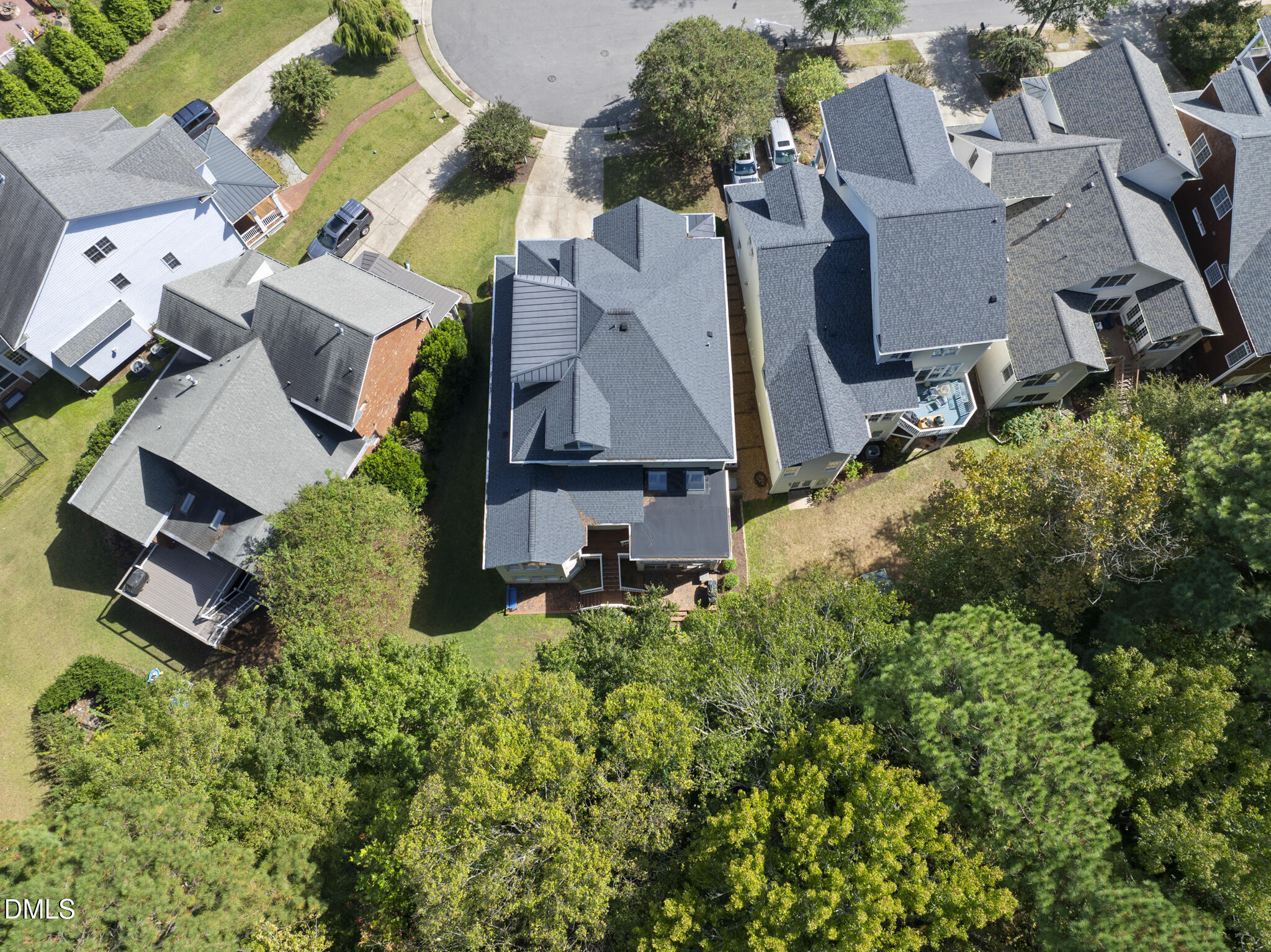 main property photo 89