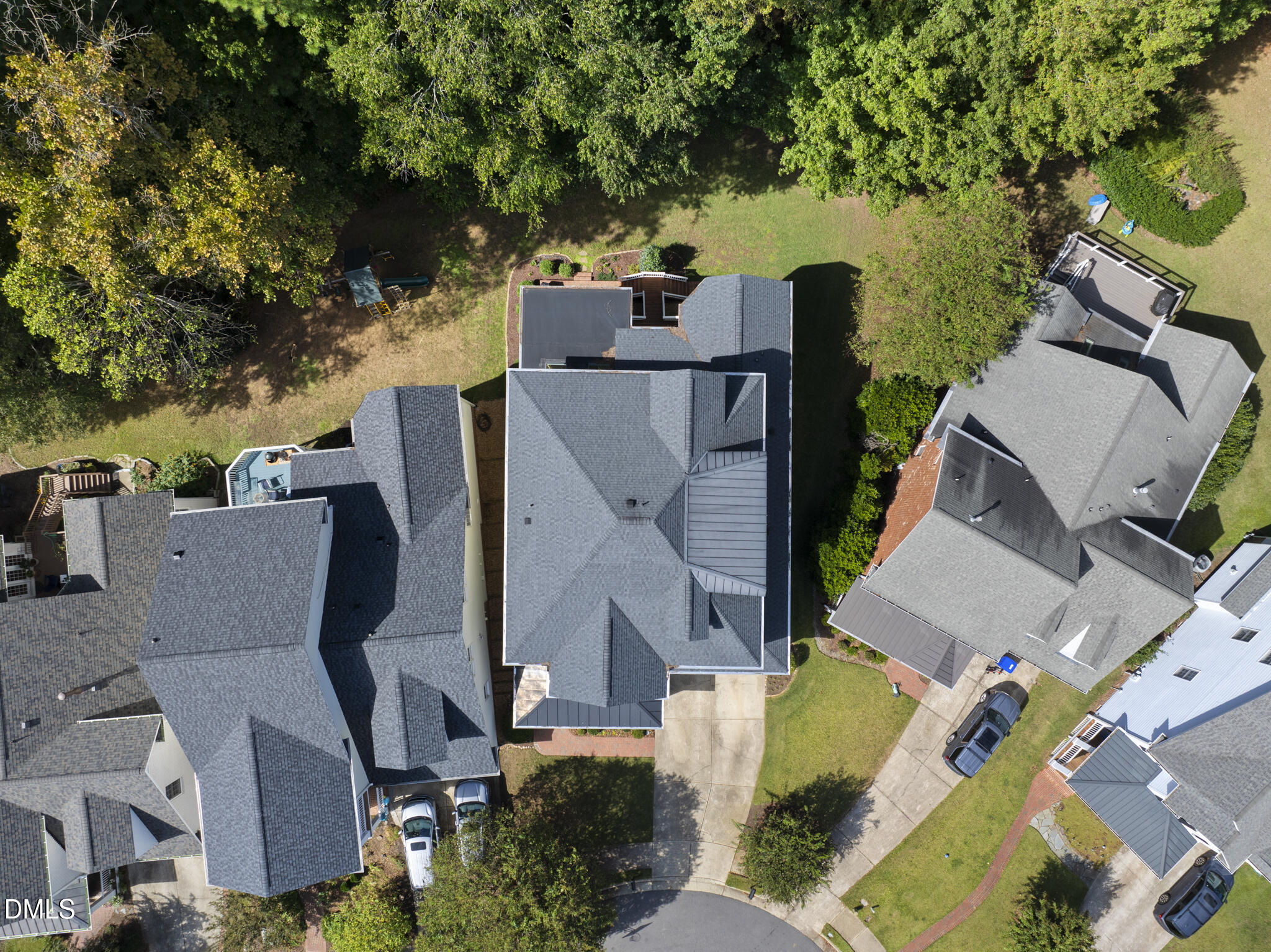 main property photo 90
