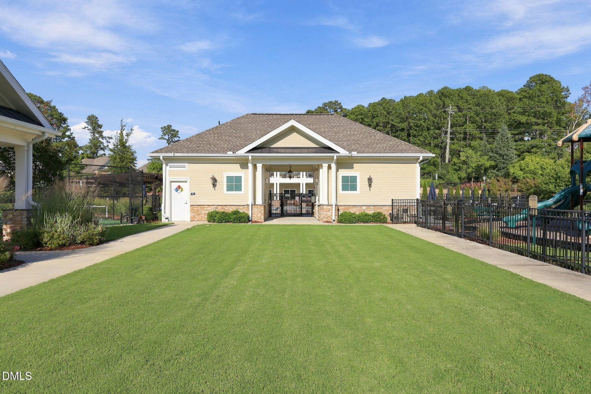 main property photo 72