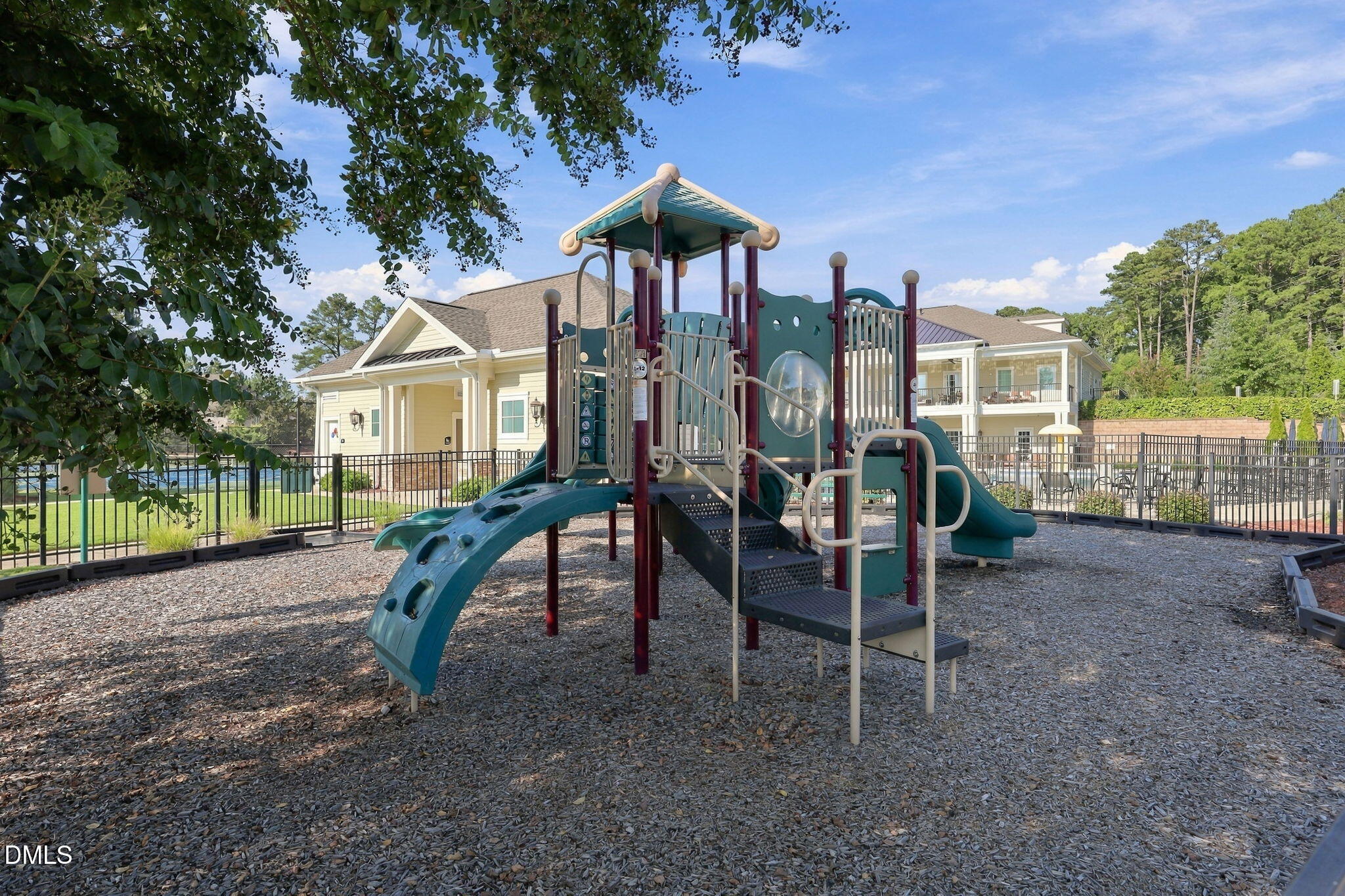 main property photo 75