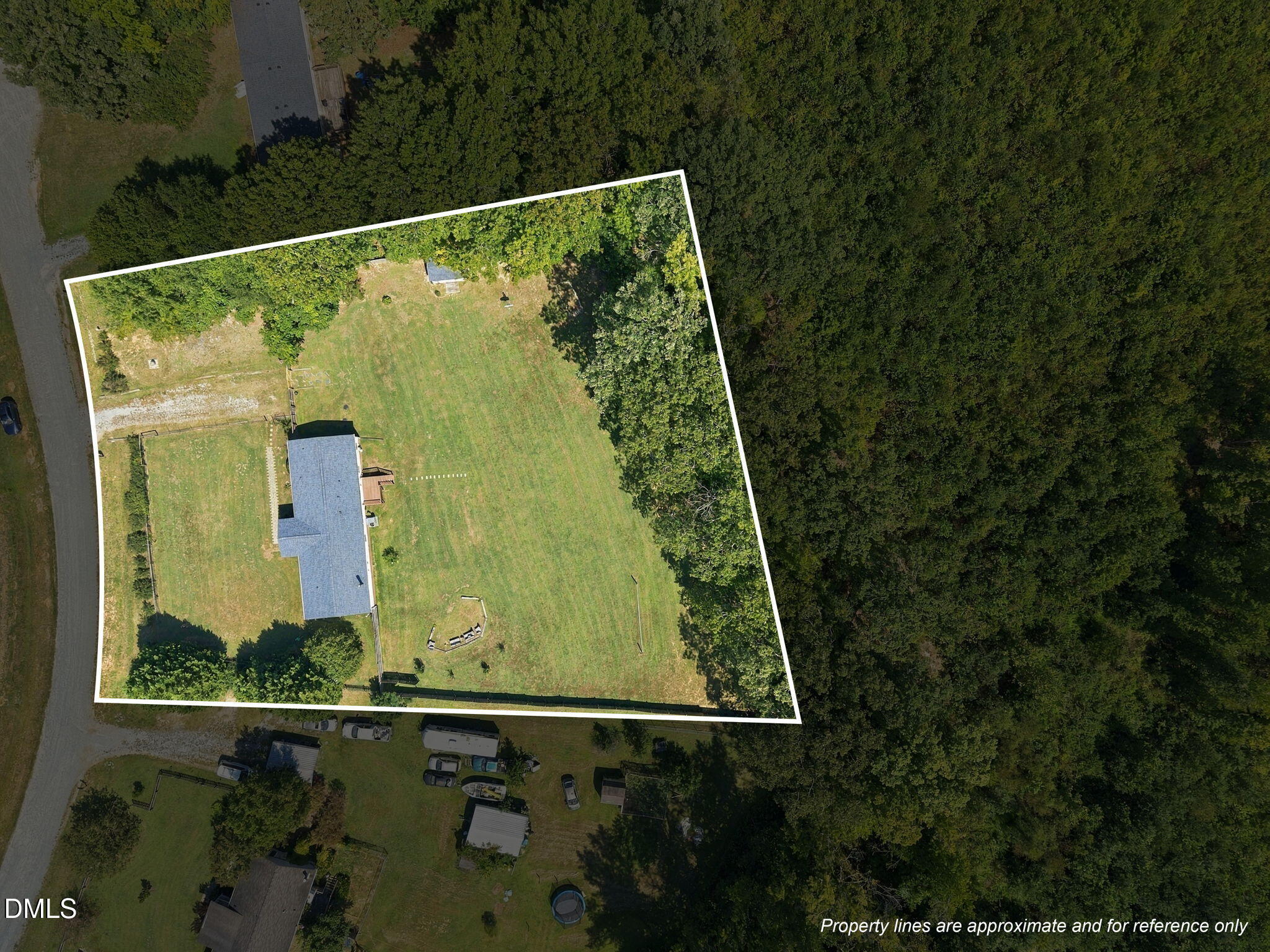 main property photo 33