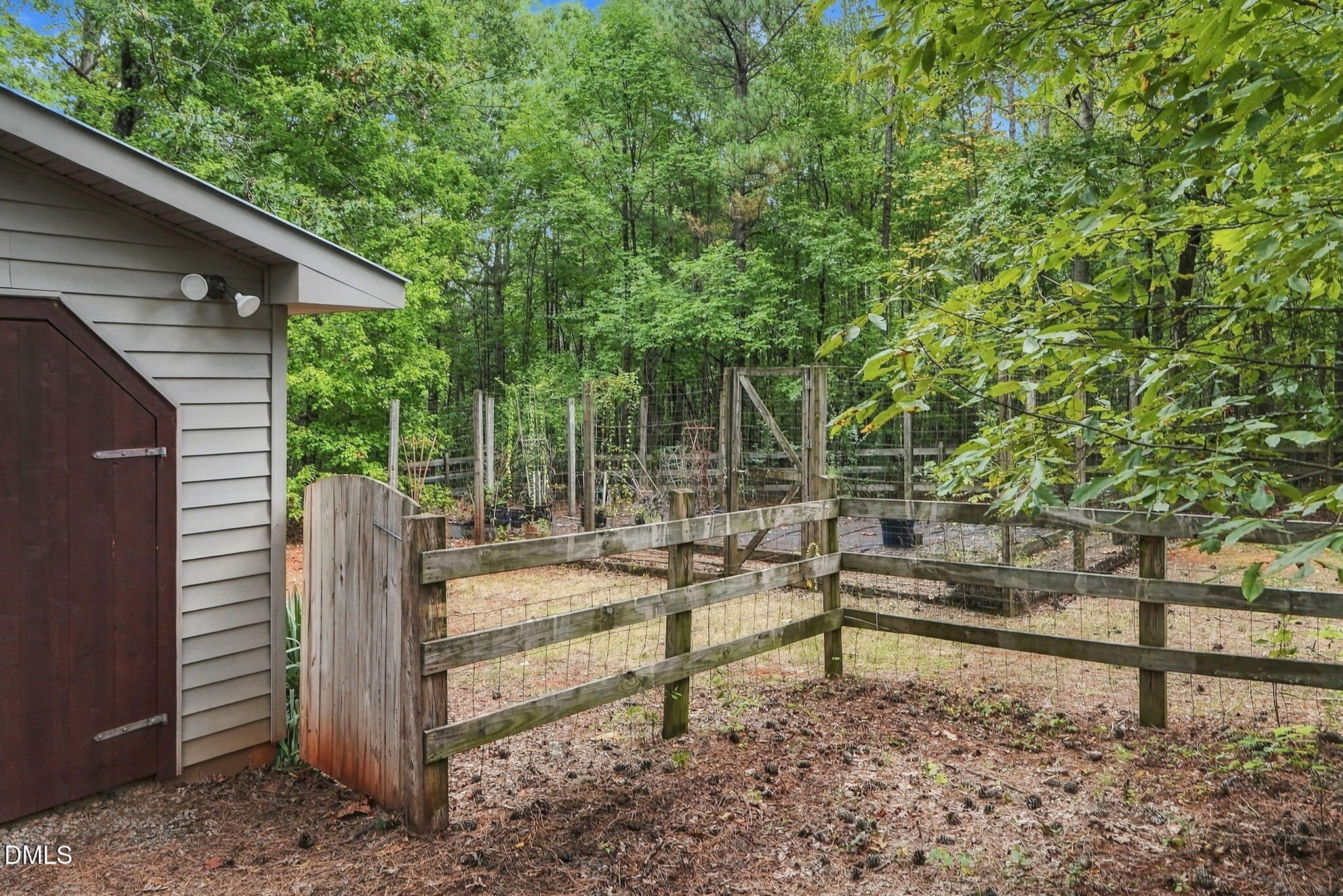 main property photo 70