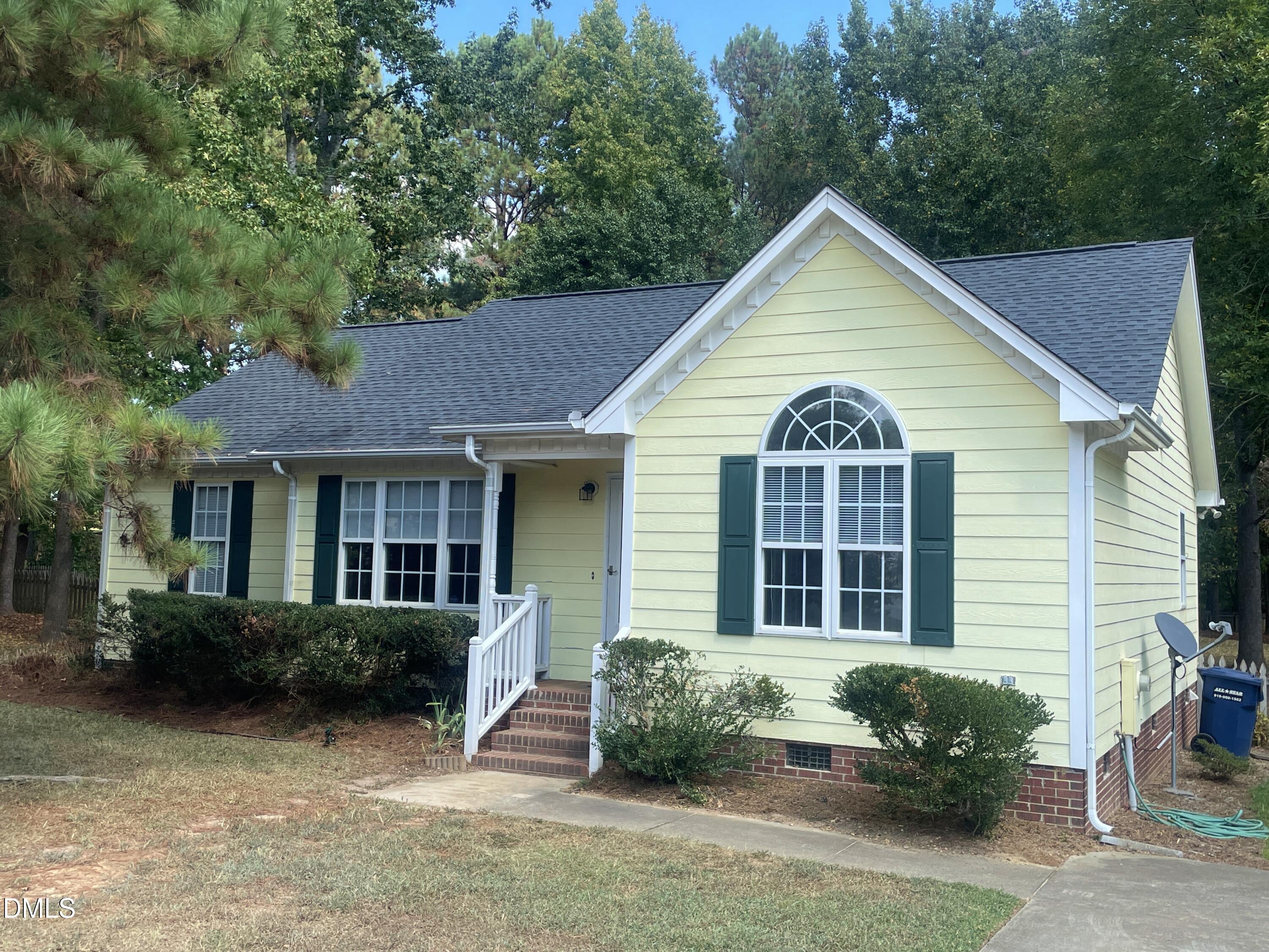 main property photo 37