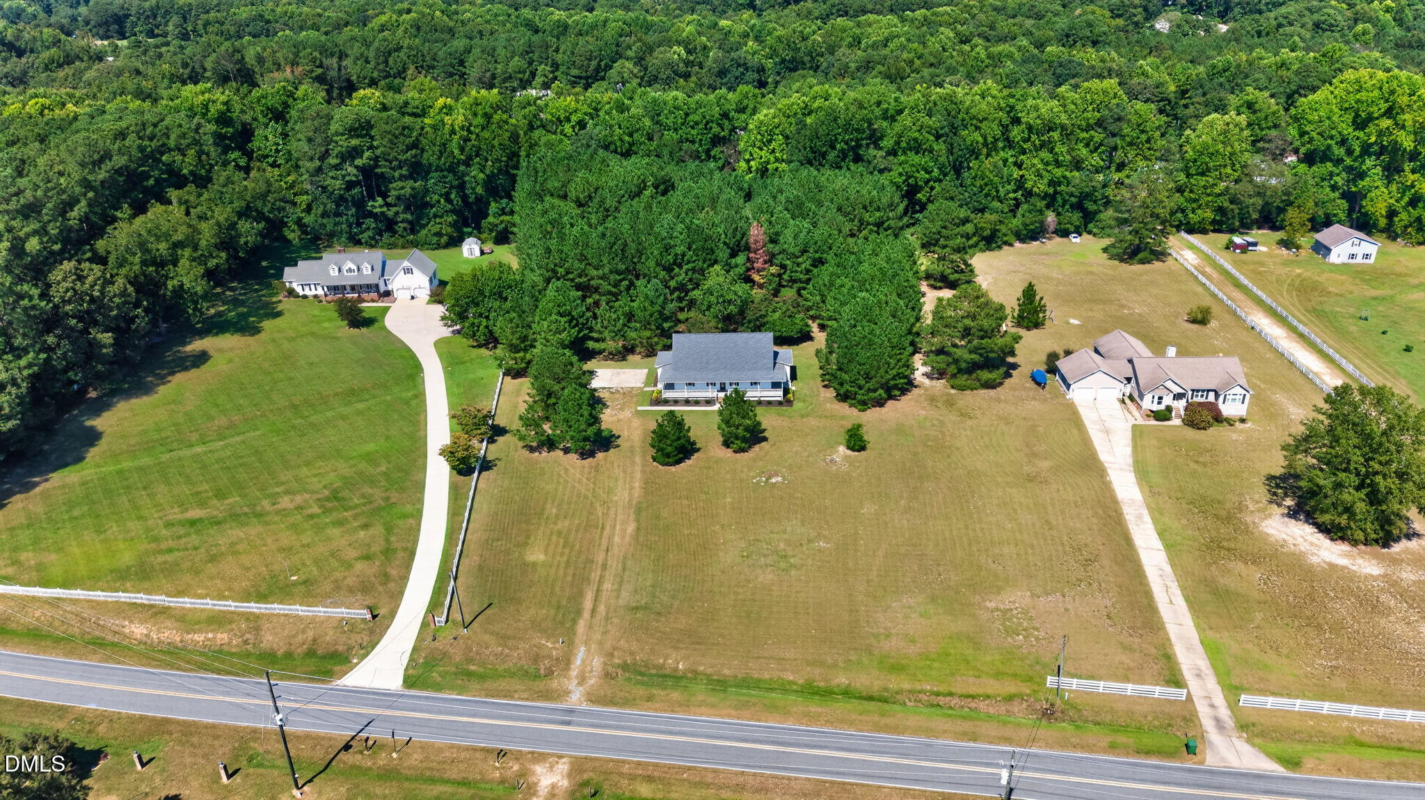 main property photo 46