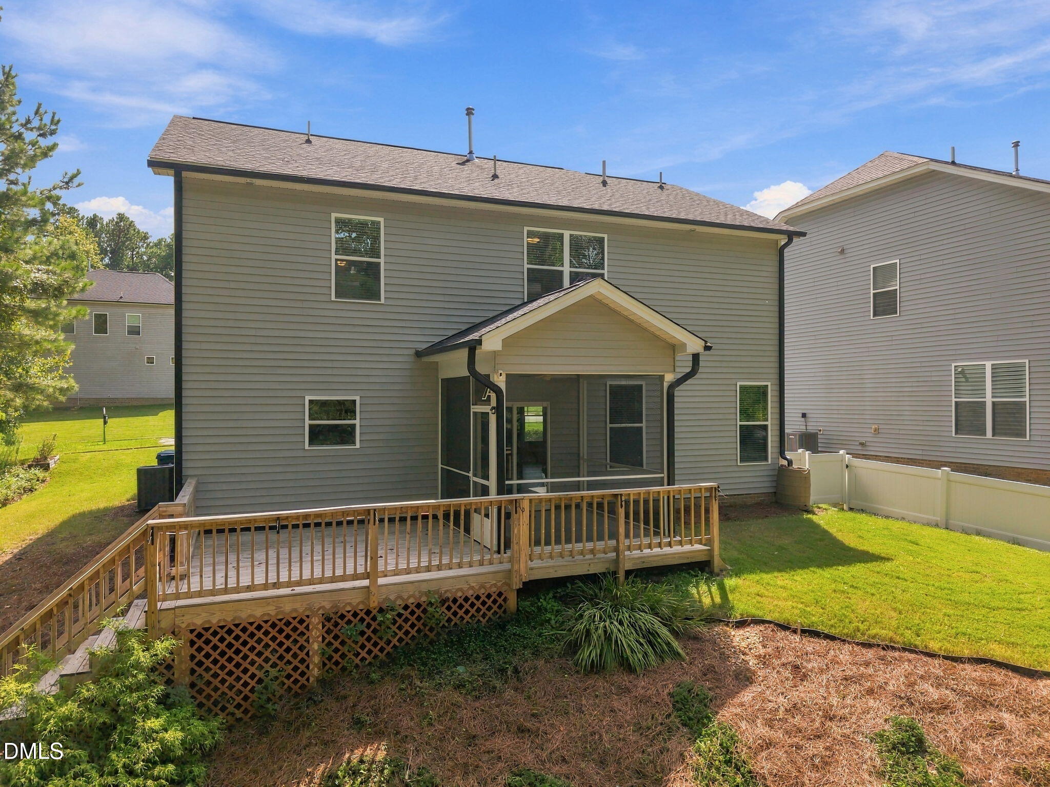 main property photo 47
