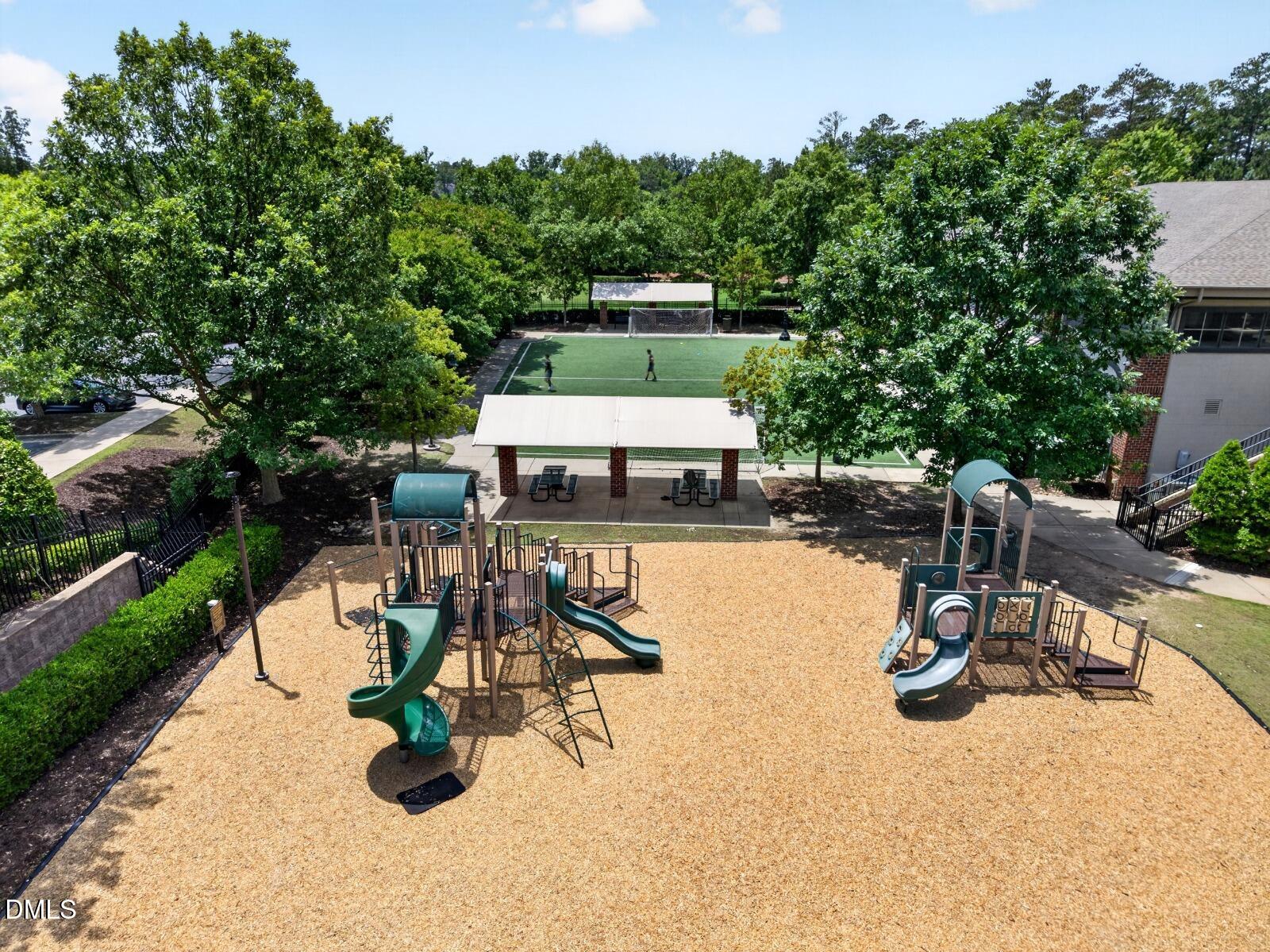 main property photo 67