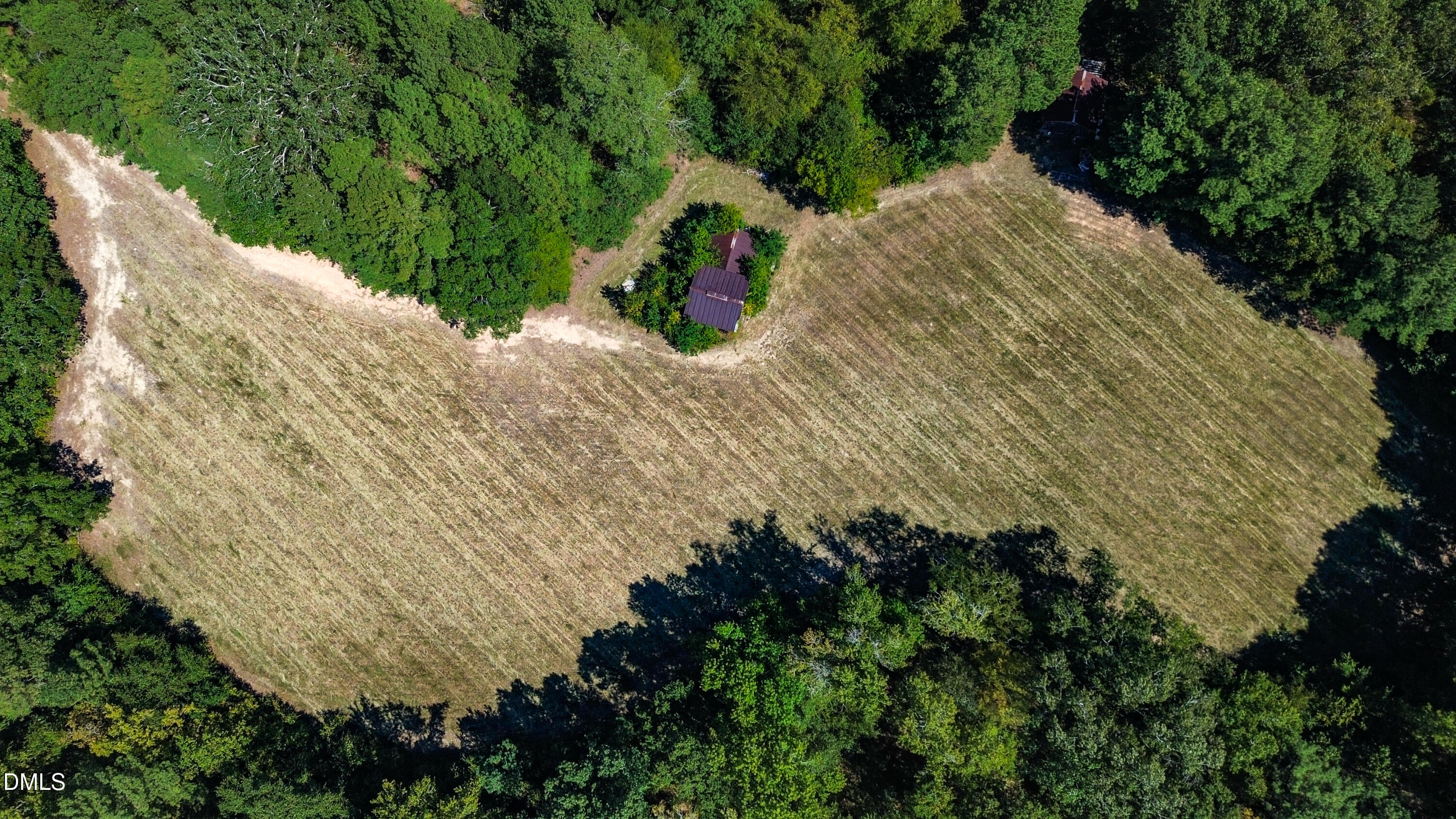 main property photo 7