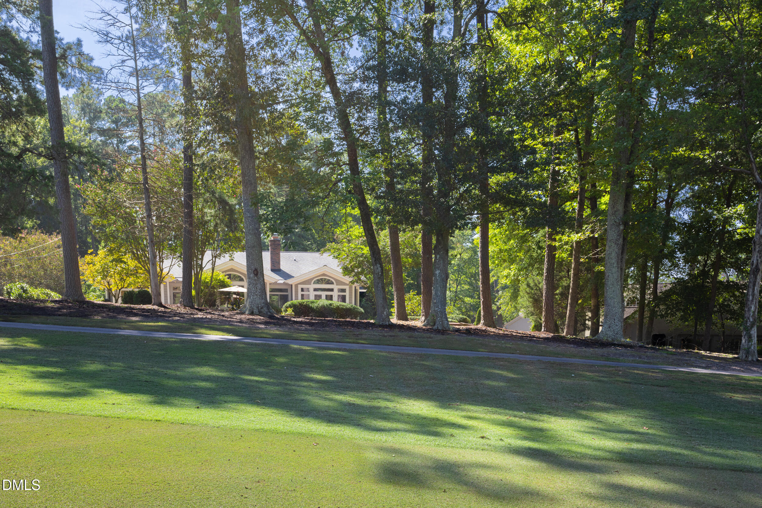 main property photo 29