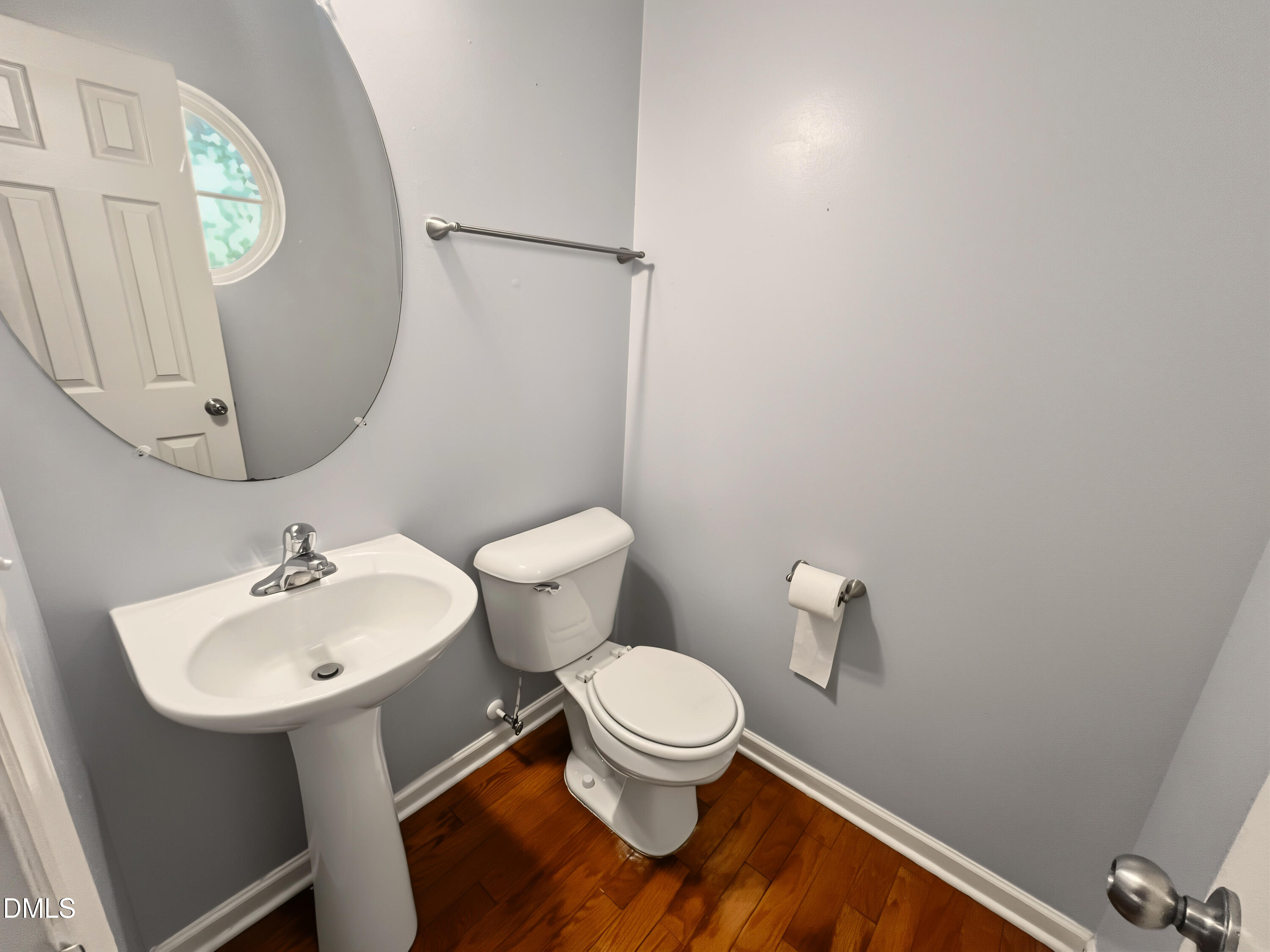 main property photo 7