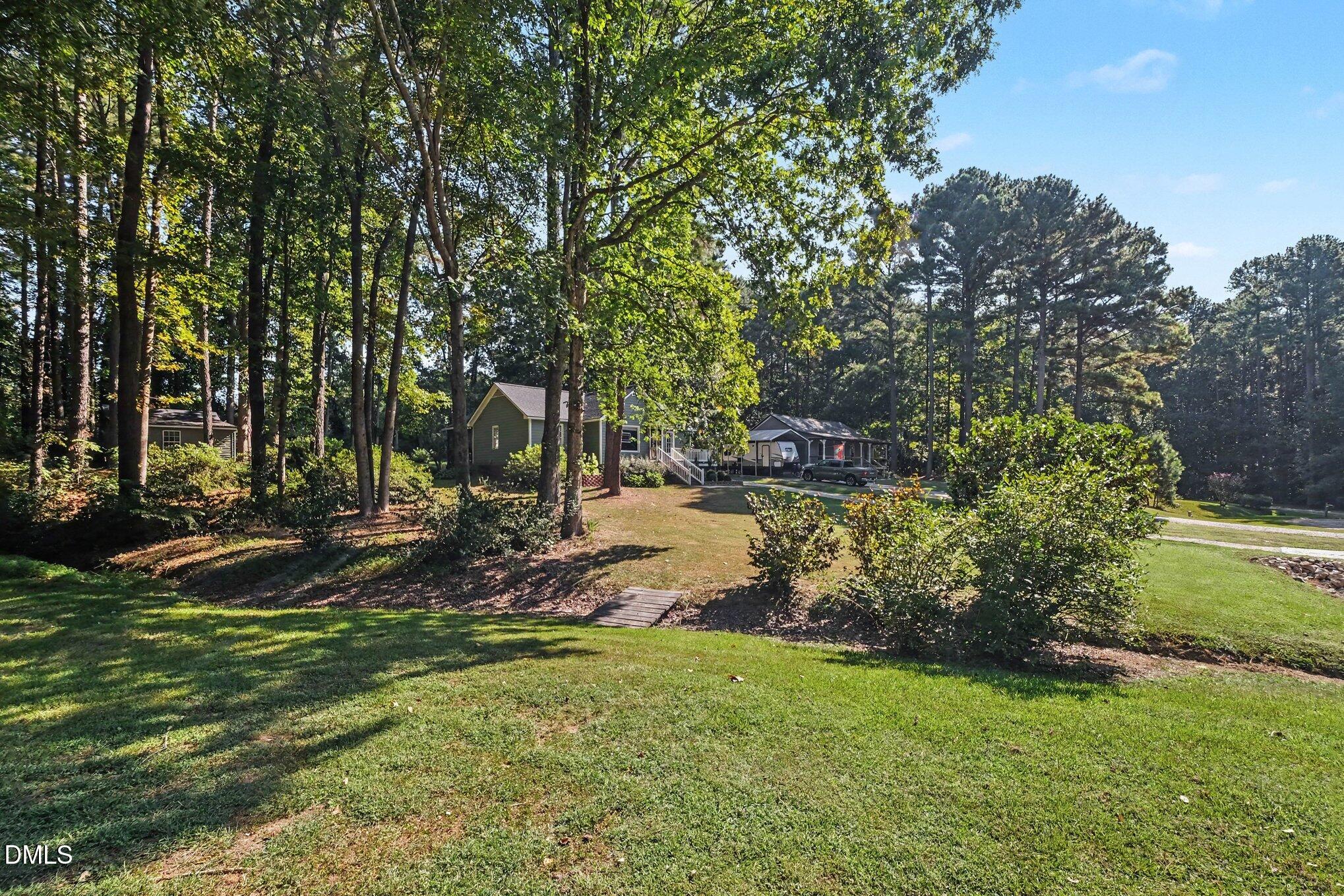 main property photo 13