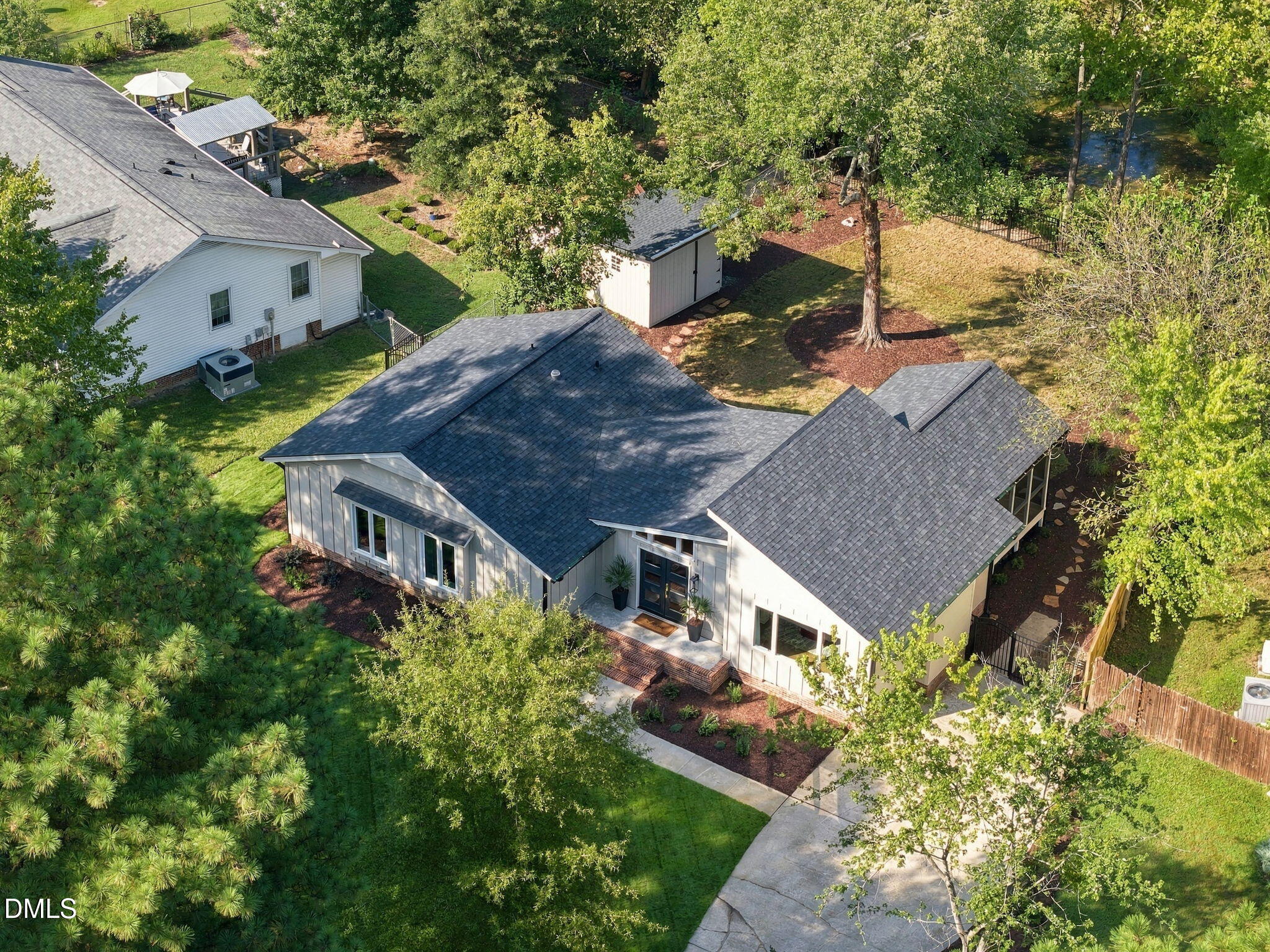 main property photo 42