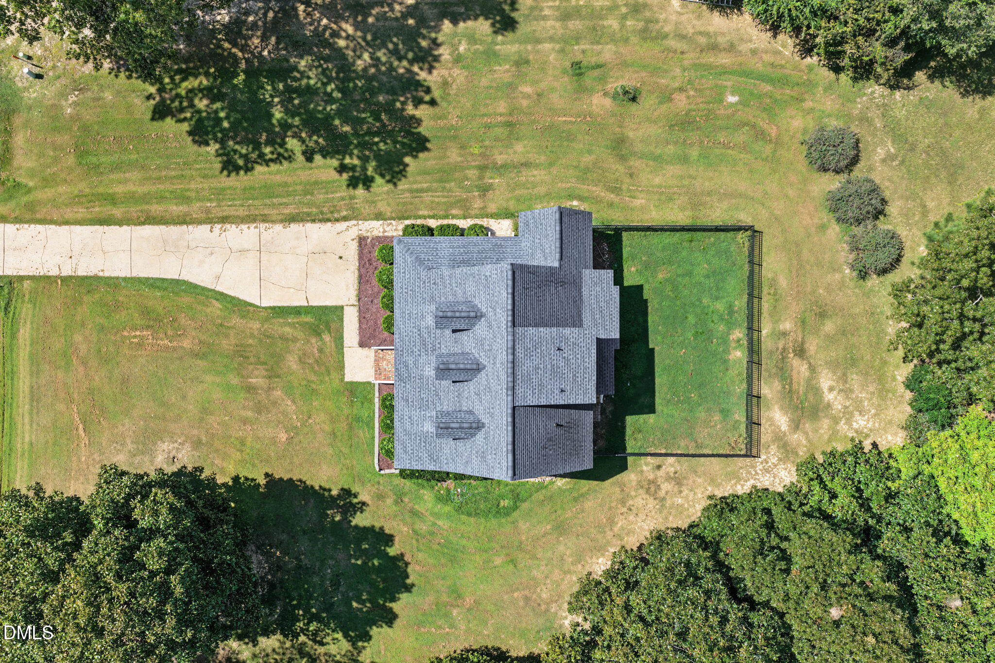 main property photo 42