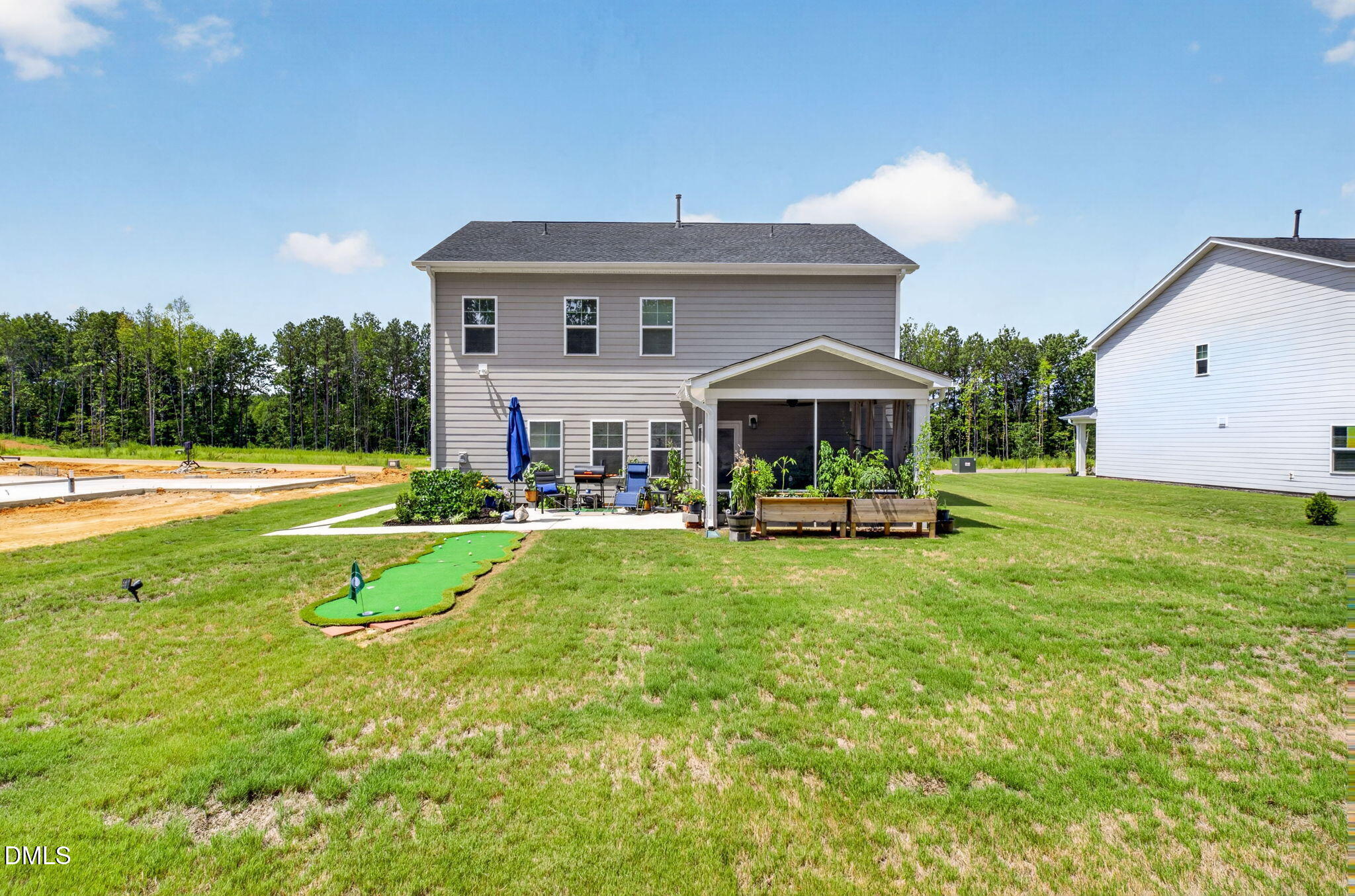 main property photo 22