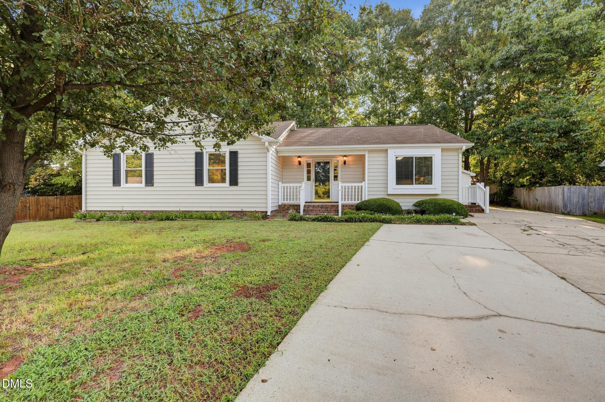 main property photo 0
