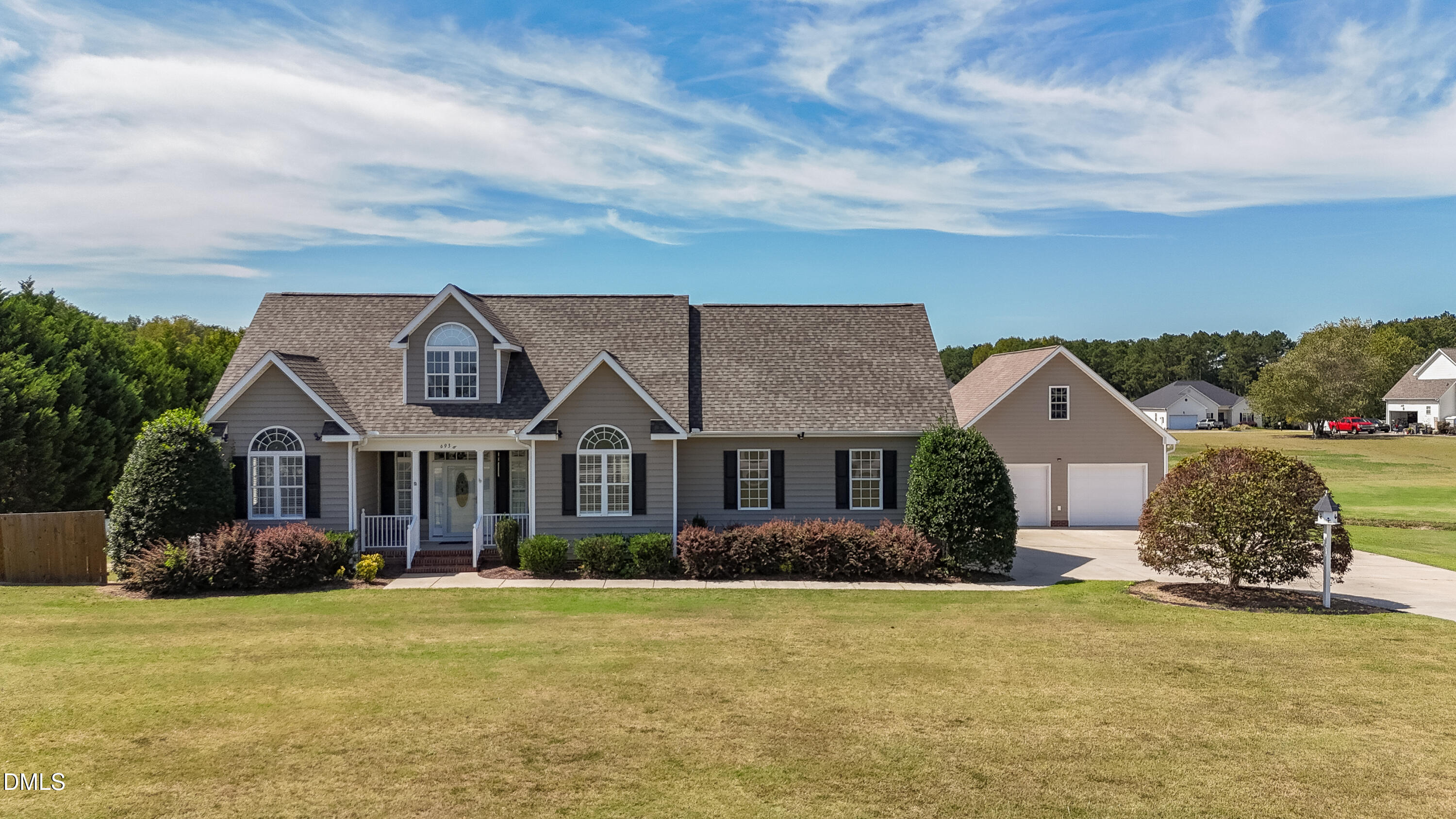 main property photo 46