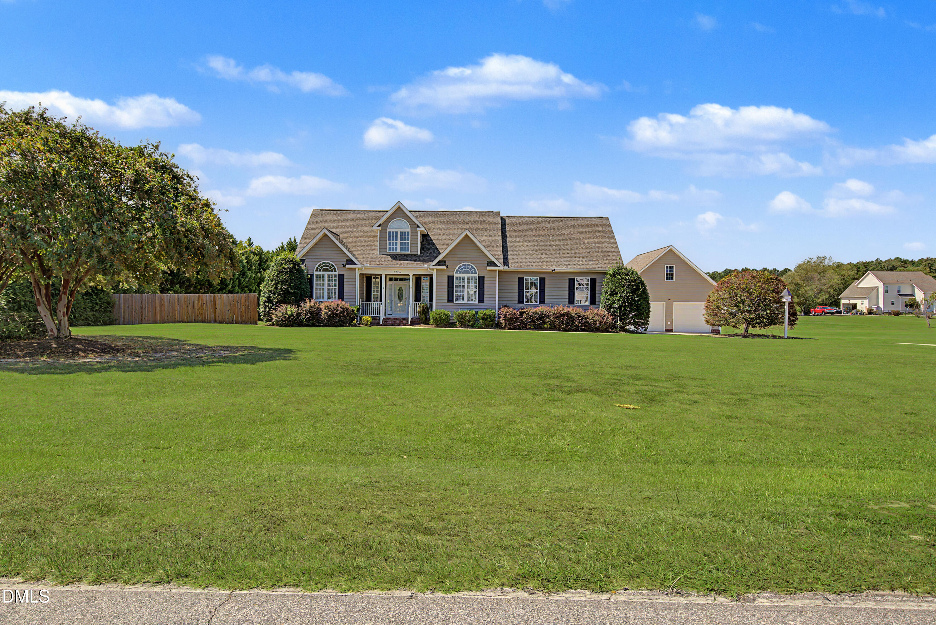 main property photo 51