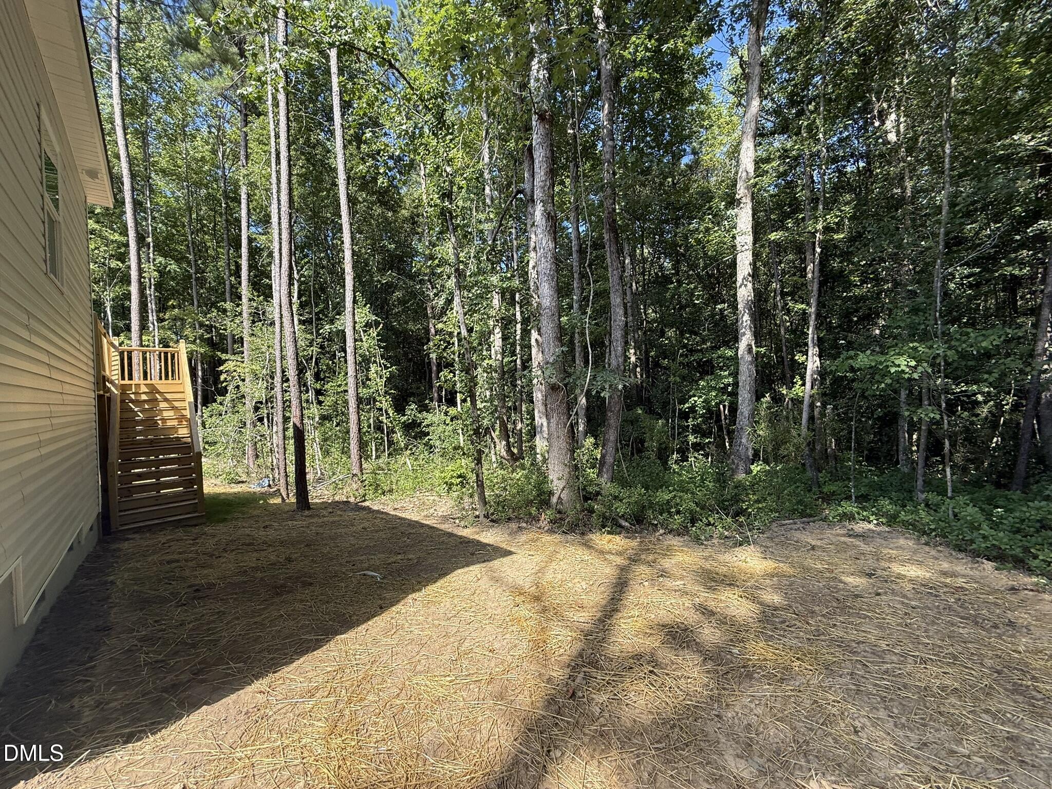 main property photo 18