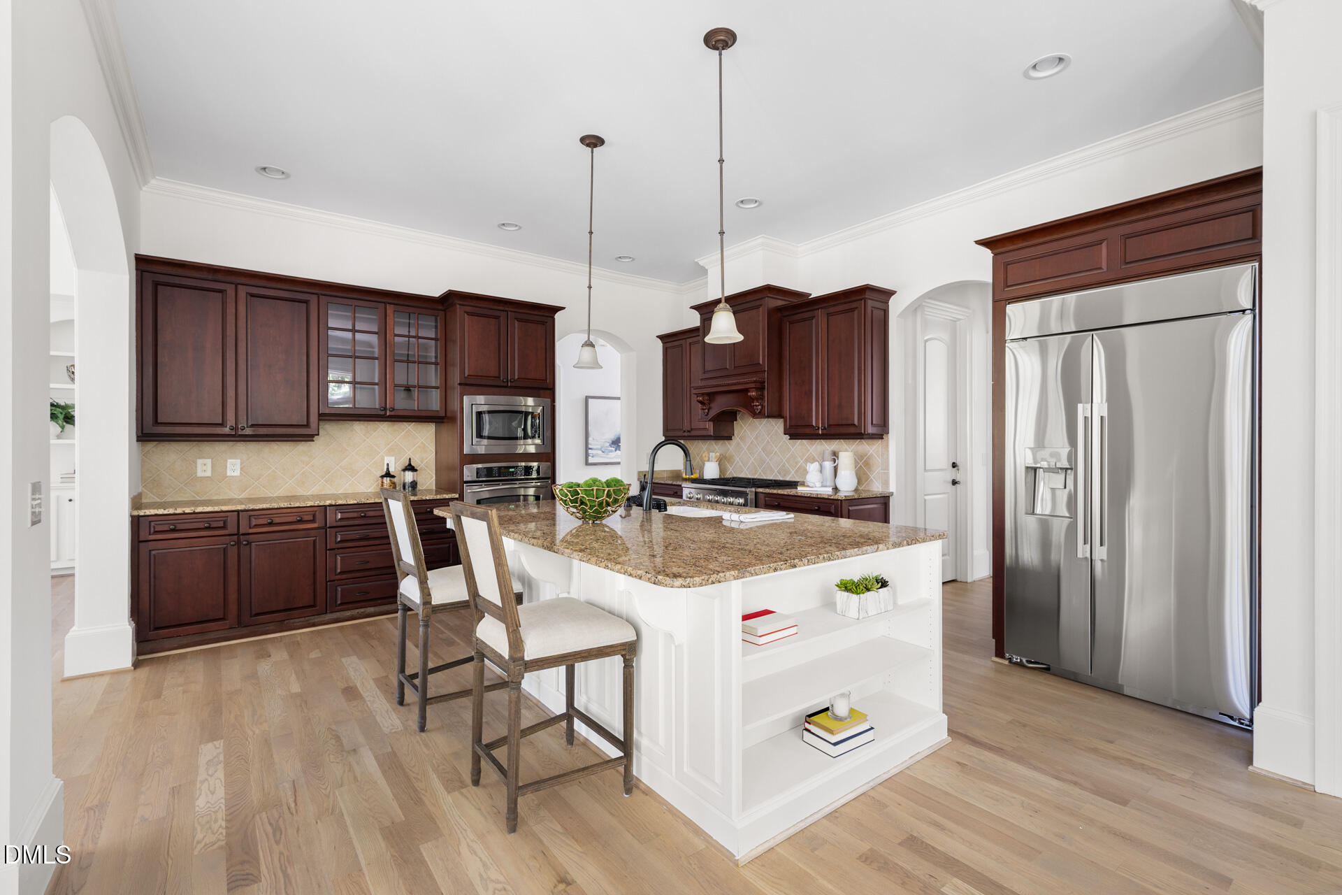 main property photo 24