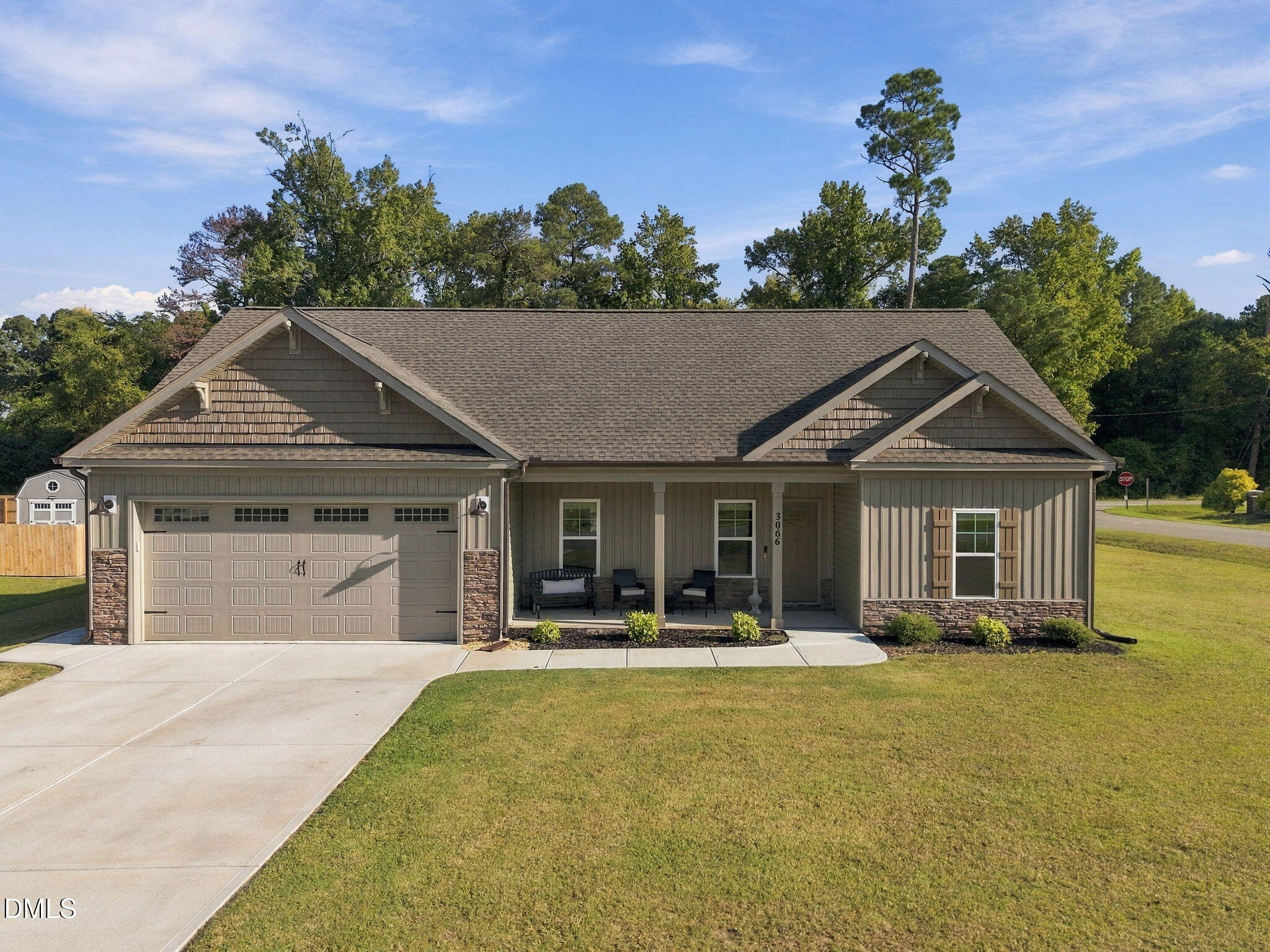 main property photo 0