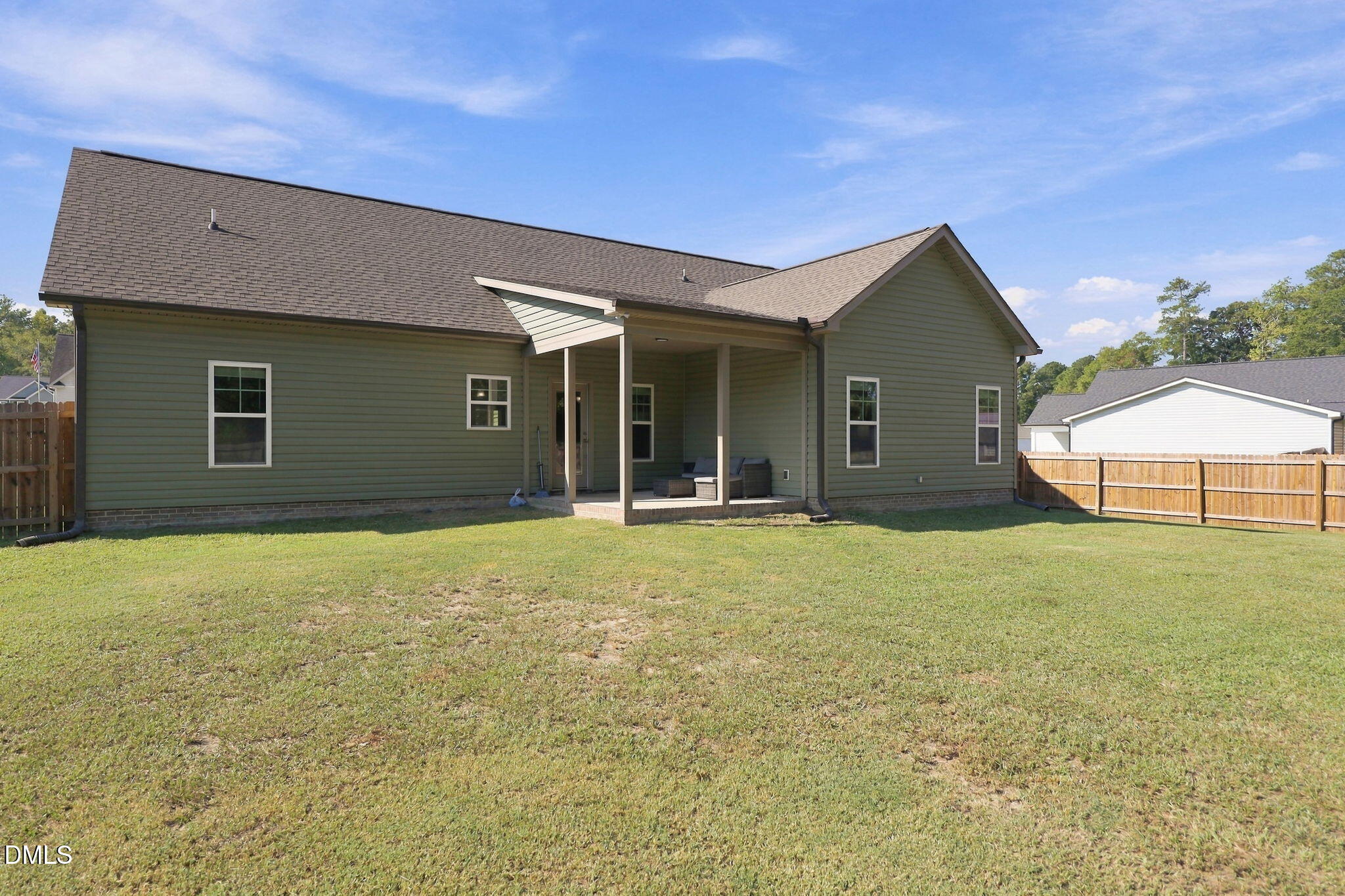 main property photo 12