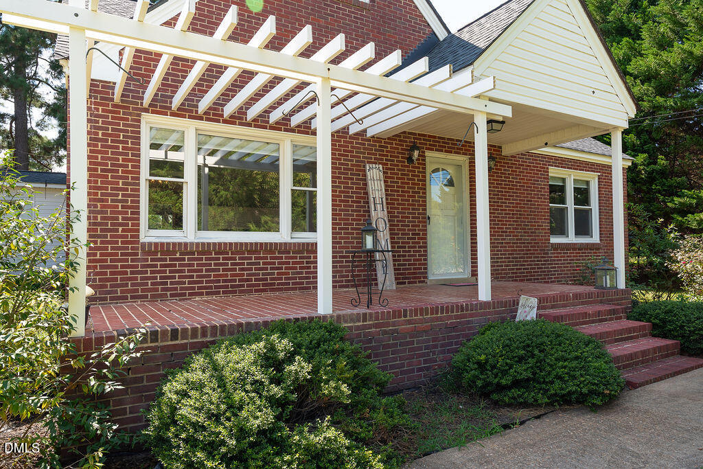 main property photo 51